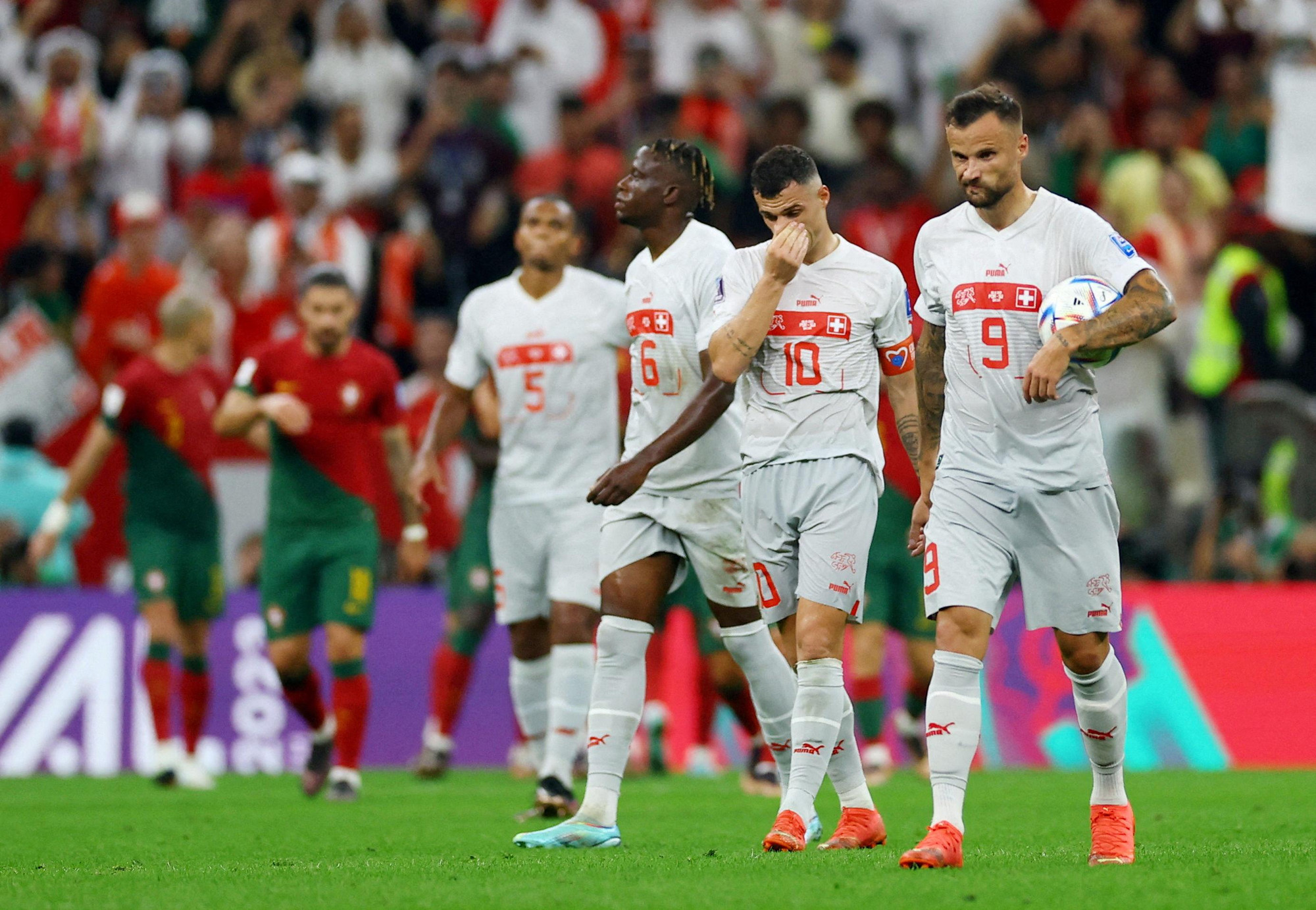 Thụy Sĩ chấp nhận dừng bước tại vòng 1/8 sau trận thua Bồ Đào Nha với tỷ số 1-6.