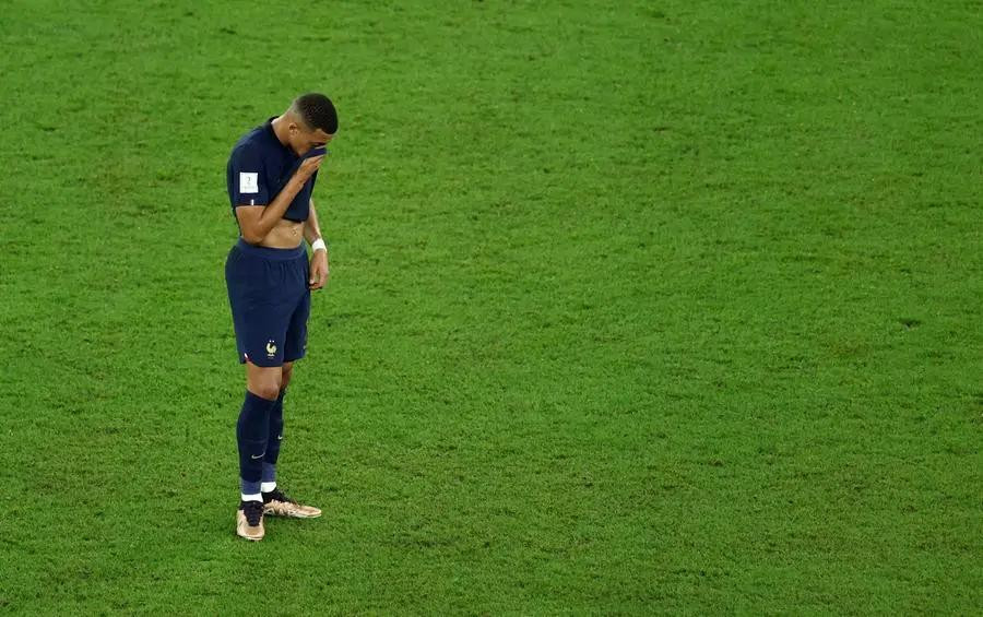 Mbappe được tung vào cuối hiệp 2 nhưng cũng không để lại nhiều ấn tượng.