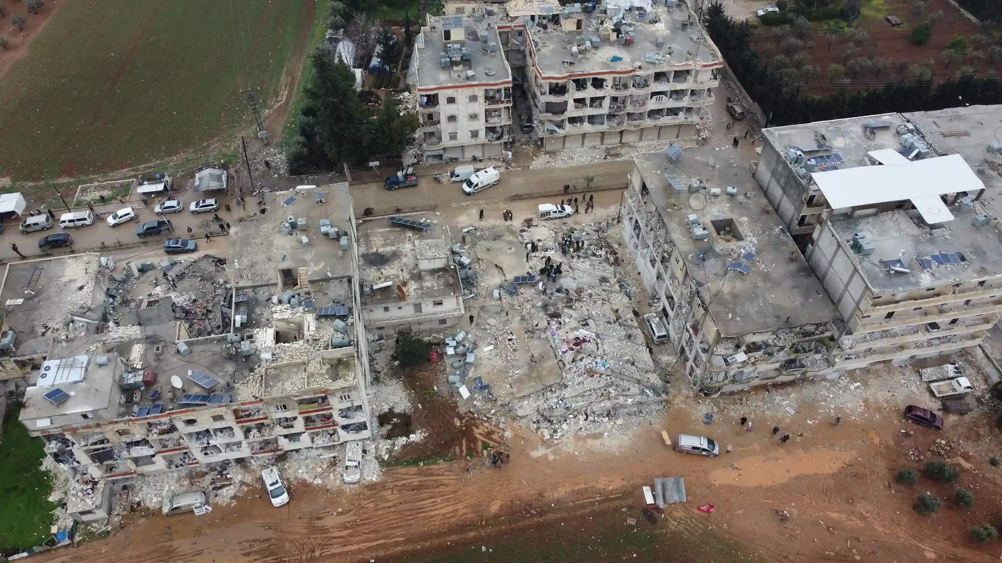 Toàn cảnh tòa nhà tại Cenderes, Aleppo, Syria, bị sập. (Ảnh: Anadolu Agency/Getty Images) Toàn cảnh tòa nhà tại Cenderes, Aleppo, Syria, bị sập. (Ảnh: Anadolu Agency/Getty Images)