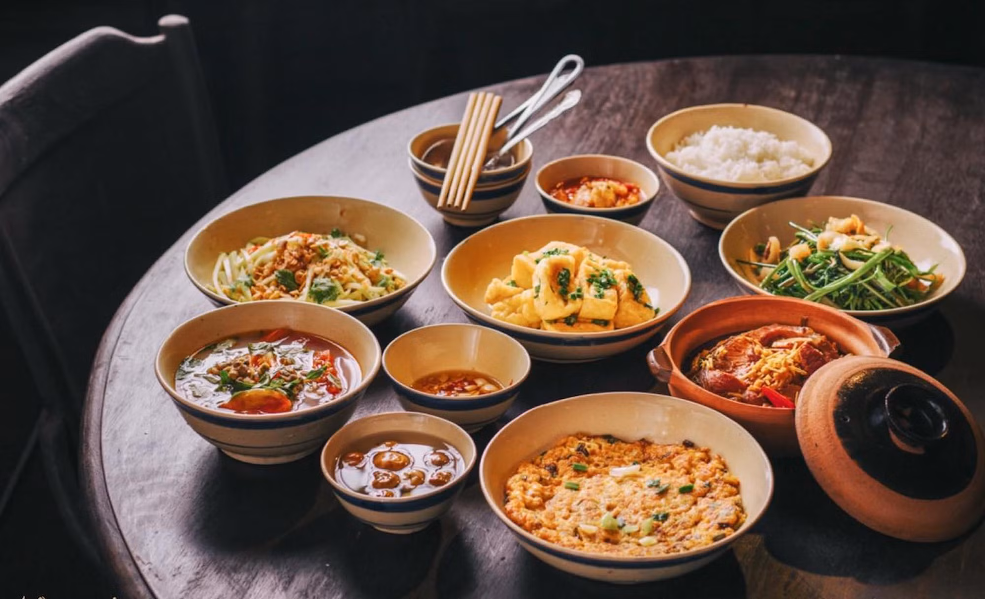 Những món ăn dân dã tại Nhà hàng Tầm Vị, nhà hàng được gắn sao Michellin.