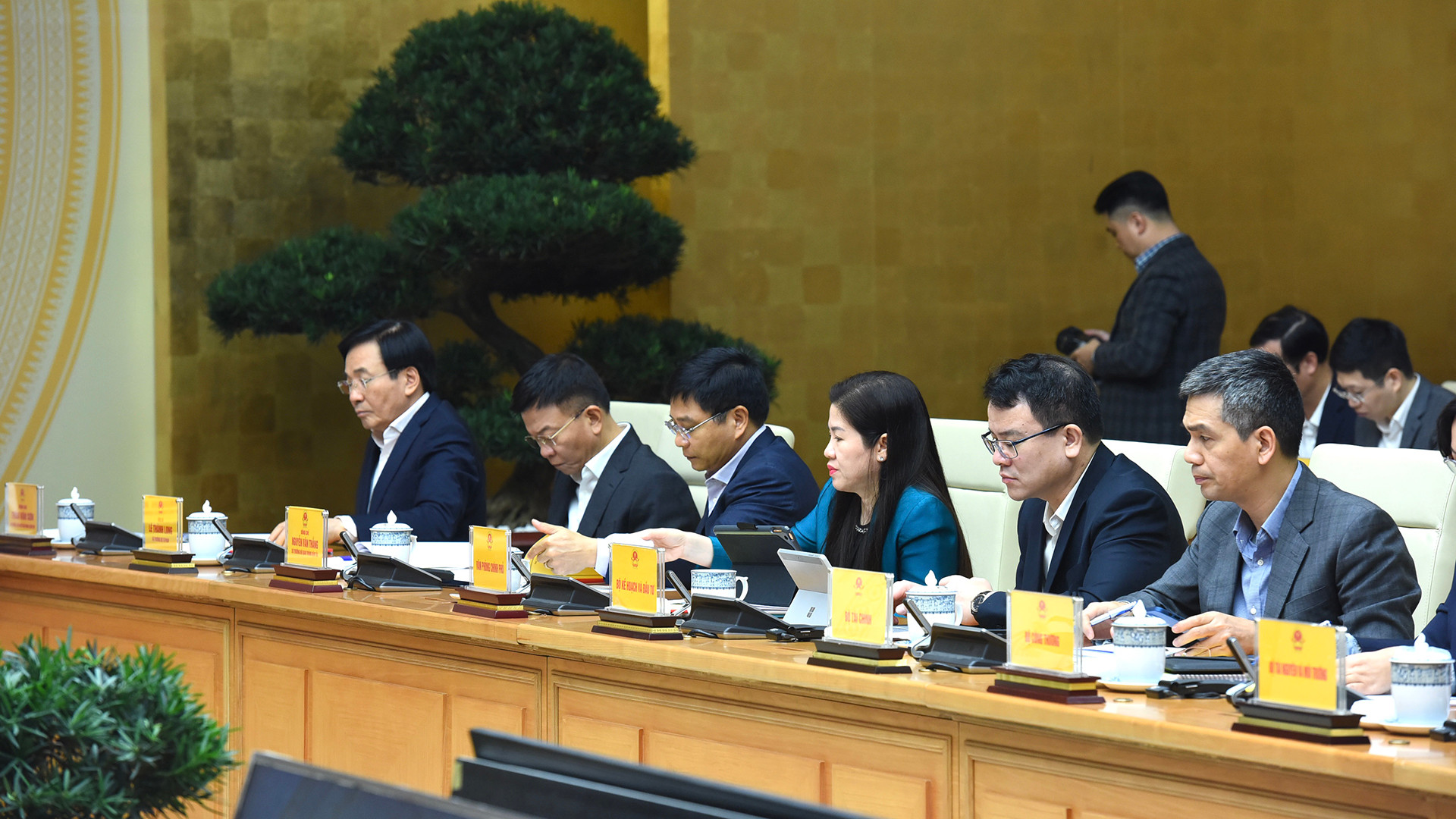 Các đại biểu tham dự hội nghị.