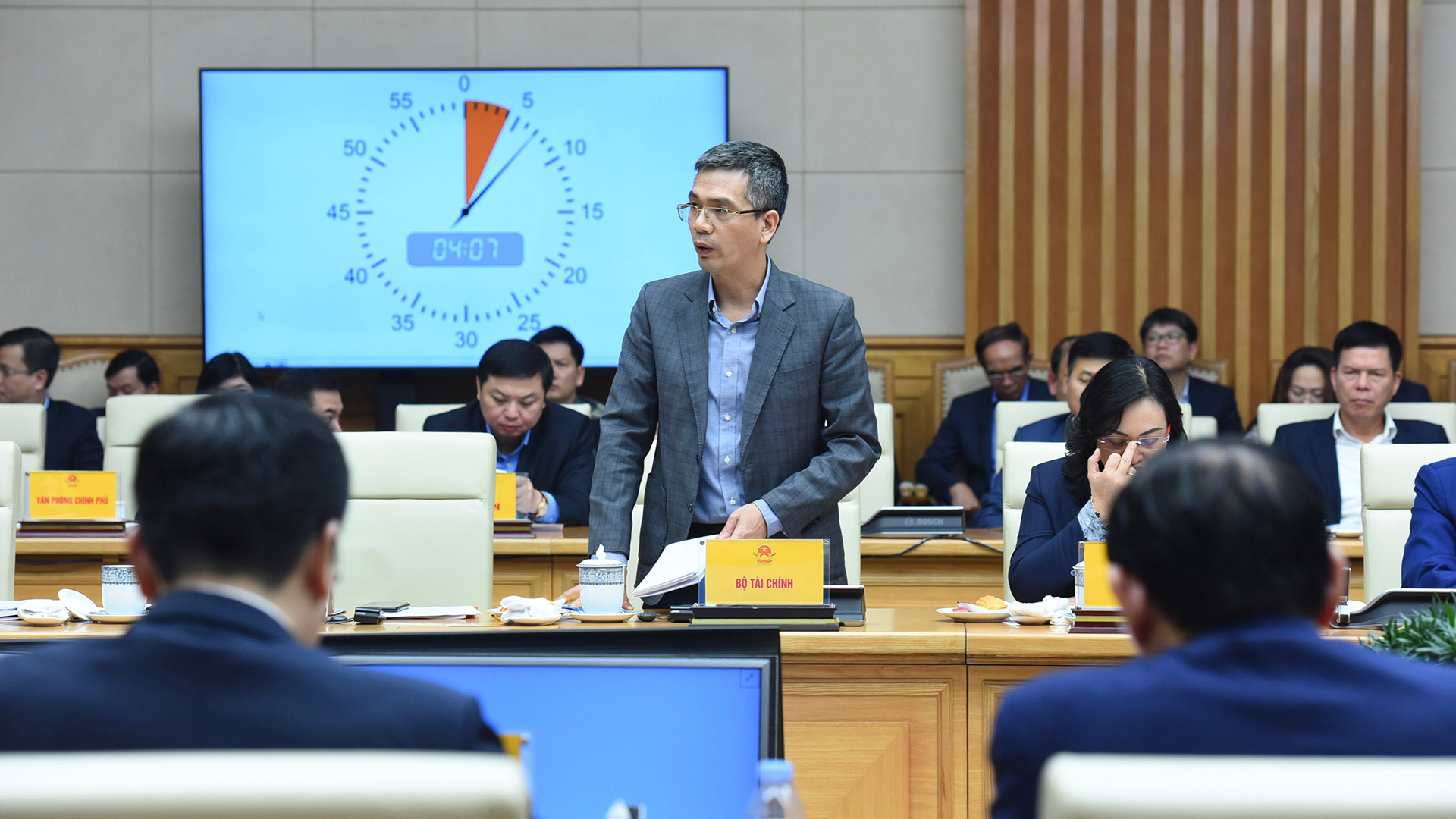 Đại diện lãnh đạo Bộ Tài Chính phát biểu.