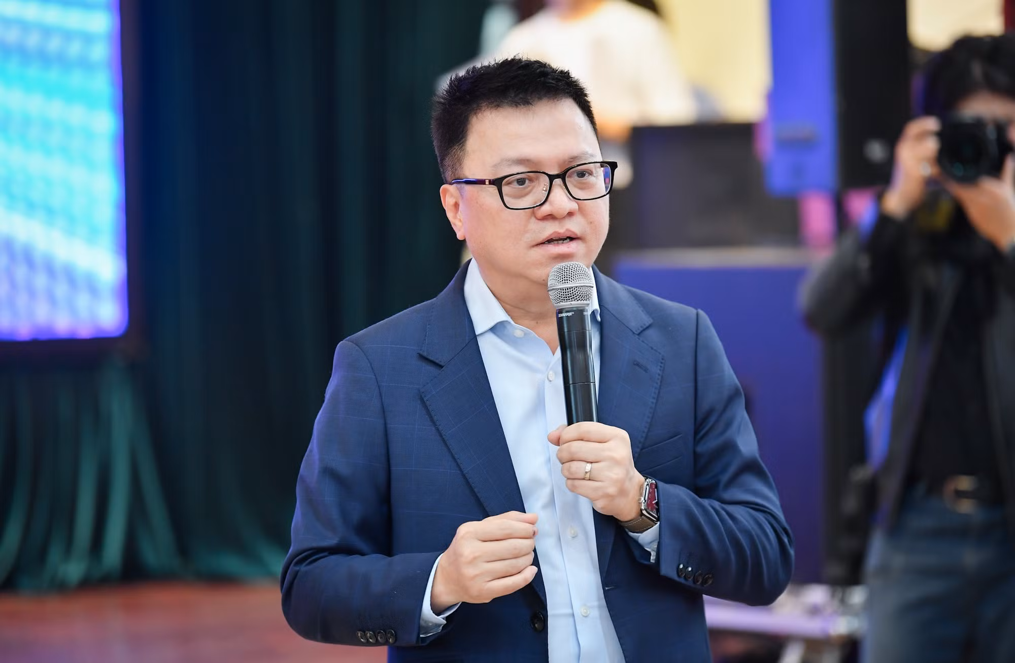 Đồng chí Lê Quốc Minh, Ủy viên Trung ương Đảng, Tổng Biên tập Báo Nhân Dân, Phó Trưởng Ban Tuyên giáo Trung ương, Chủ tịch Hội Nhà báo Việt Nam chia sẻ, thời gian qua, Báo Nhân Dân đã sáng tạo nhiều sản phẩm truyền thông mới có sức lan tỏa mạnh mẽ, thu hút đông đảo bạn đọc.