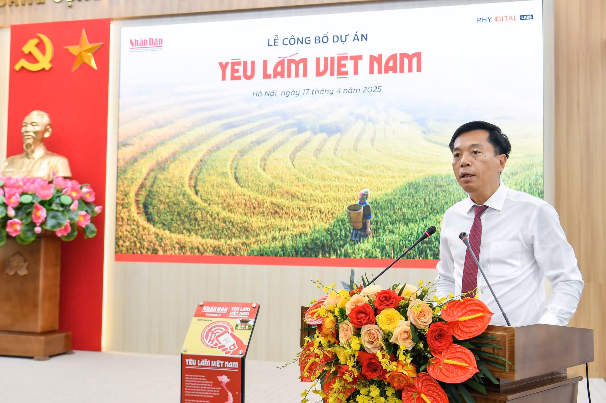 Phó Giám đốc Sở Du lịch tỉnh Quảng Ninh Nguyễn Lâm Nguyên thông tin, trong Dự án "Yêu lắm Việt Nam", tỉnh Quảng Ninh vinh dự có 4 địa điểm được lựa chọn đặt bảng gắn chip NFC.