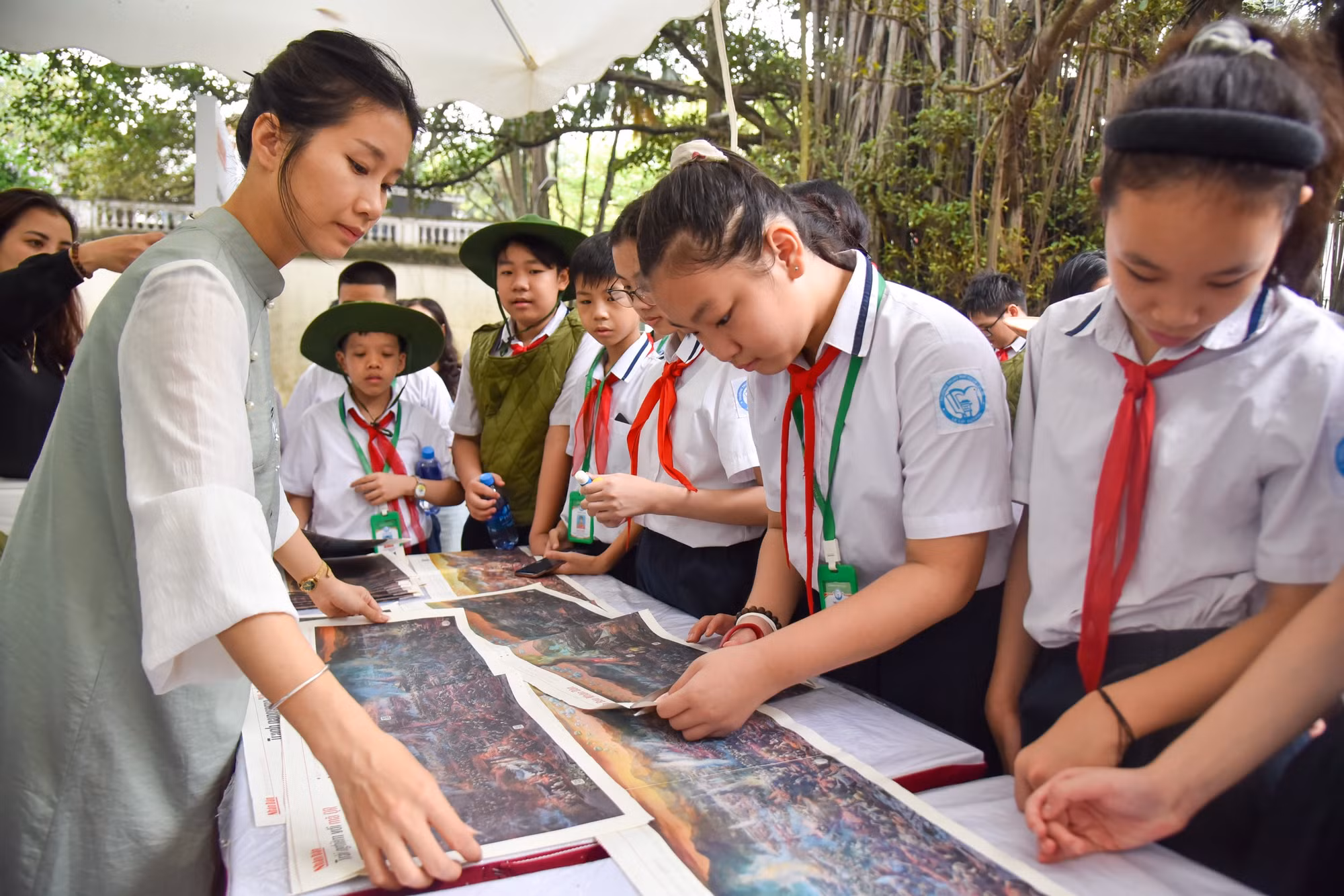 [Ảnh] Tìm hiểu lịch sử đất nước qua bức tranh panorama về “Chiến dịch Điện Biên Phủ” ảnh 8