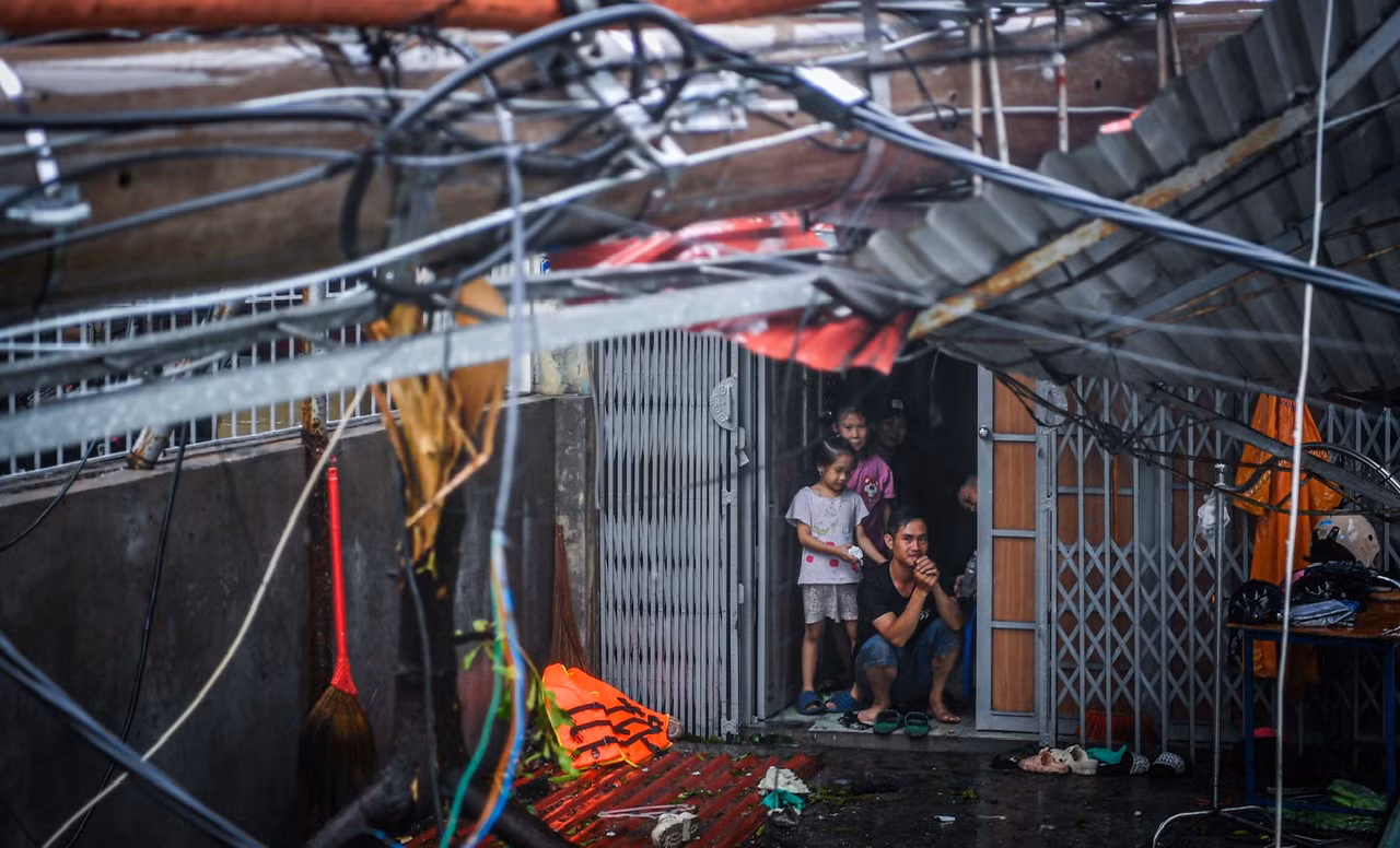 [Ảnh] Quảng Ninh ngổn ngang sau bão số 3 