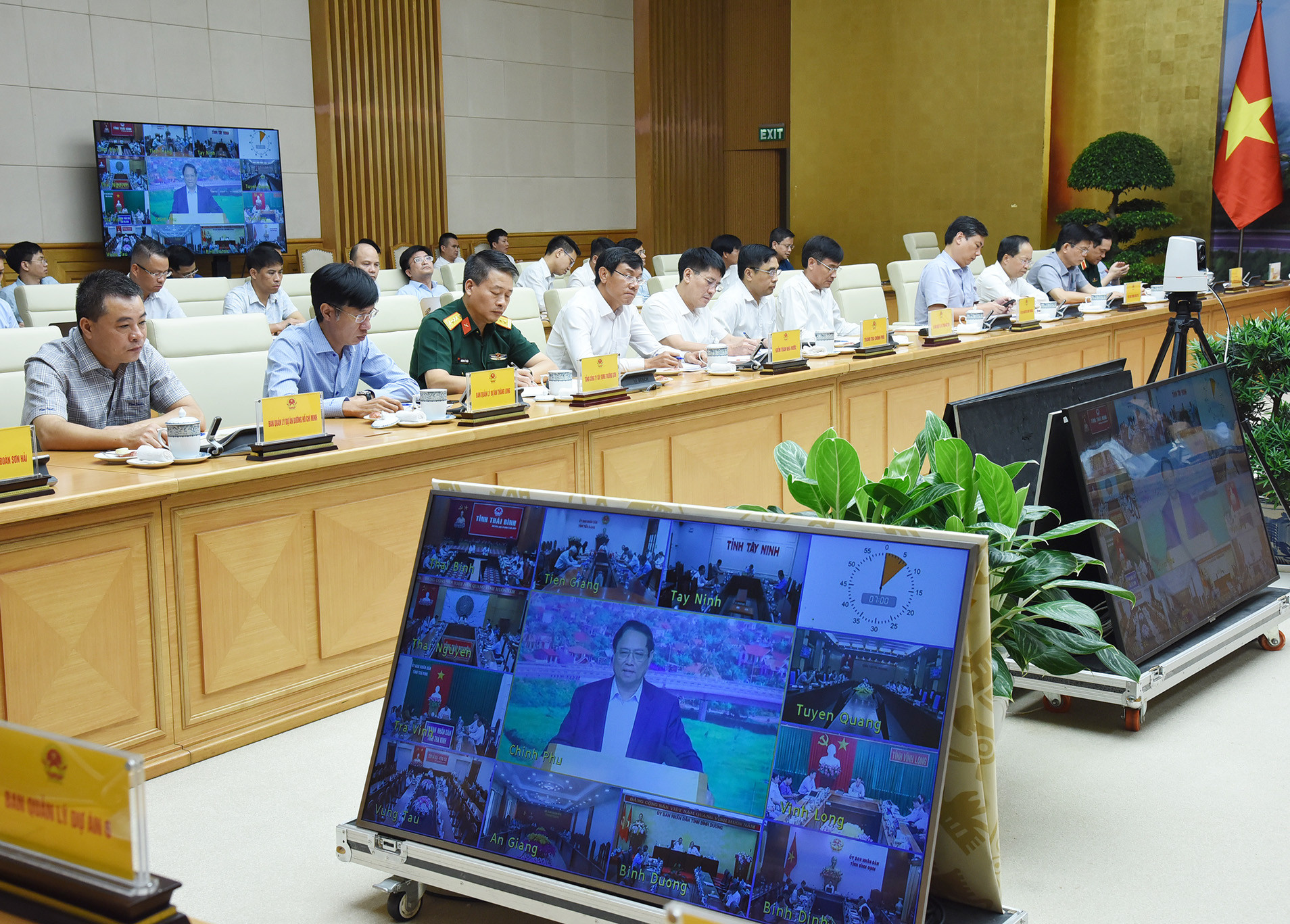 Các đại biểu tham dự phiên họp.