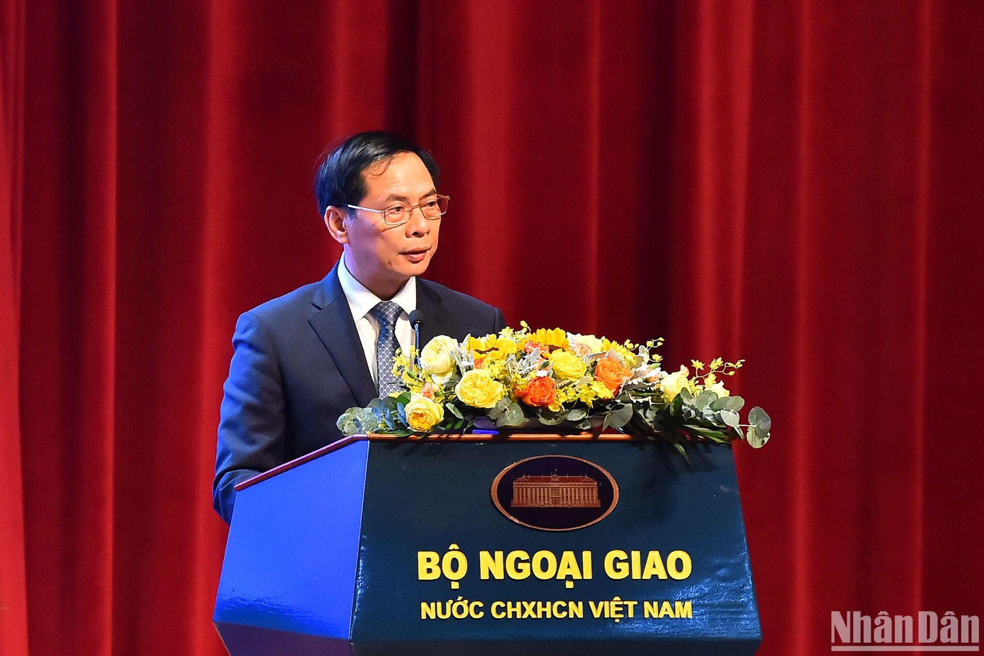 Bộ trưởng Ngoại giao Bùi Thanh Sơn phát biểu khai mạc phiên họp.