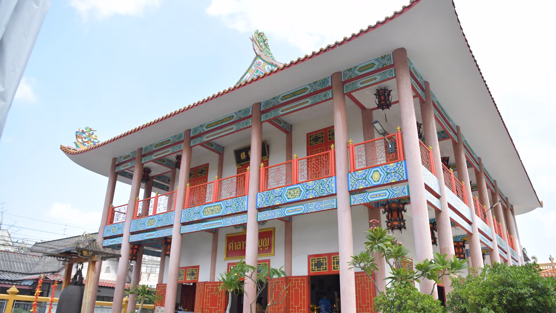 Chùa Cảnh Phước (Wat Samananamboriharn) là một trong bảy ngôi chùa của người Việt ở thủ đô Bangkok của Thái Lan. Chùa tọa lạc tại số 416, đường Luk-luang, phường Mahanak, quận Dusit, thủ đô Bangkok.