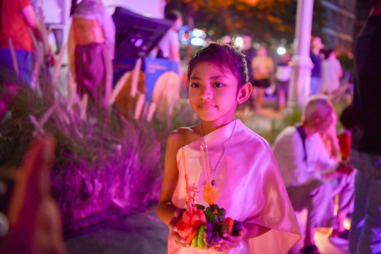 Bộ Văn hóa Thái Lan đang thúc đẩy để lễ hội Loy Krathong được ghi danh trong danh sách di sản văn hóa phi vật thể của Tổ chức Giáo dục, Khoa học và Văn hóa của Liên hợp quốc (UNESCO).