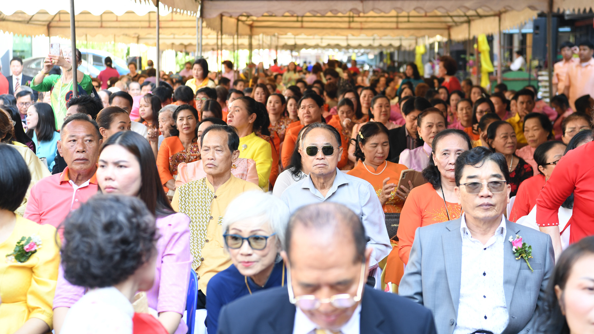 Khoảng 1.000 kiều bào các tỉnh, thành của Thái Lan tham dự.