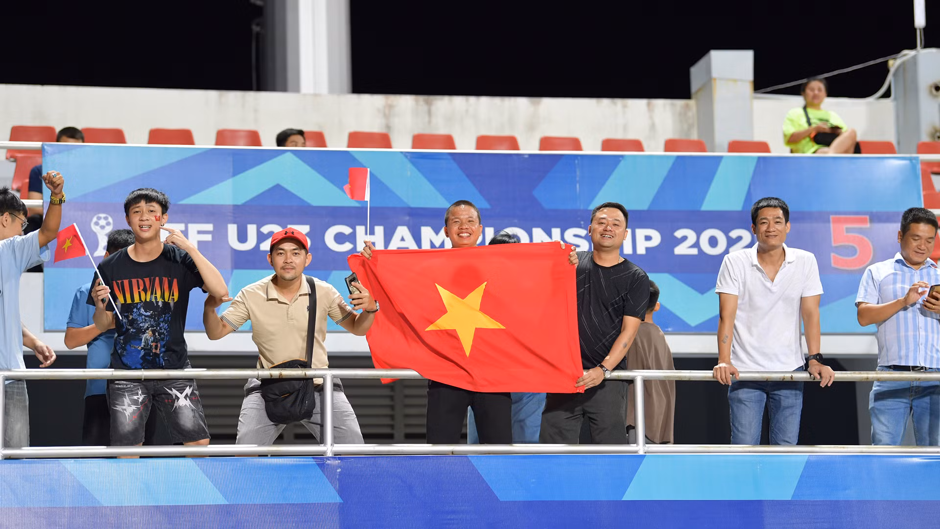 [Ảnh] U23 Việt Nam sẵn sàng cho trận chung kết với U23 Indonesia ảnh 10