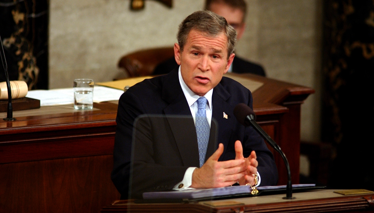 Tổng thống George W. Bush đọc Thông điệp Liên bang năm 2002. (Ảnh: Roll Call/Getty Images)