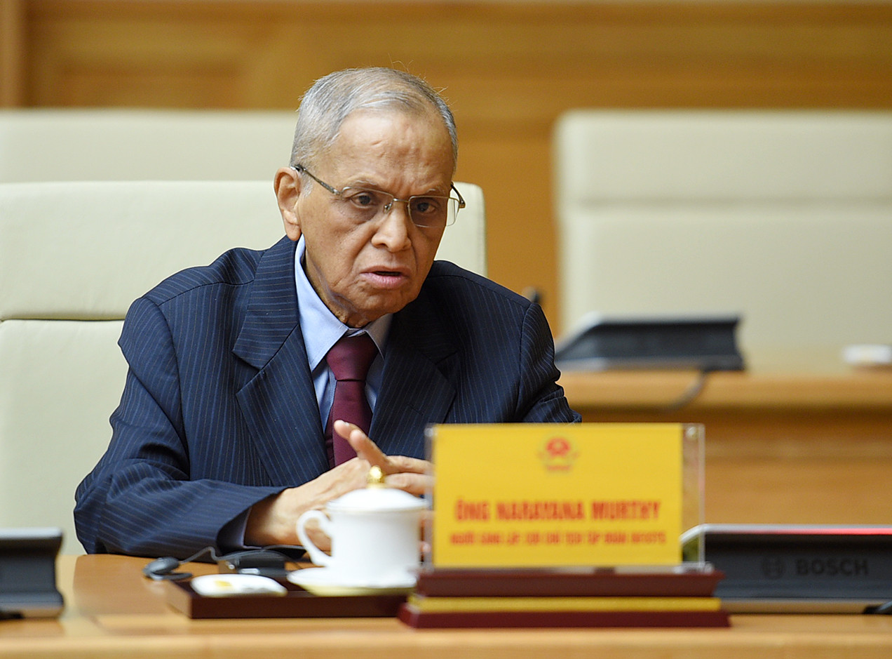 Ông Narayana Murthy - đồng sáng lập hãng phần mềm Infosys (Ấn Độ) phát biểu tại buổi tiếp. Ông Narayana Murthy - đồng sáng lập hãng phần mềm Infosys (Ấn Độ) phát biểu tại buổi tiếp.