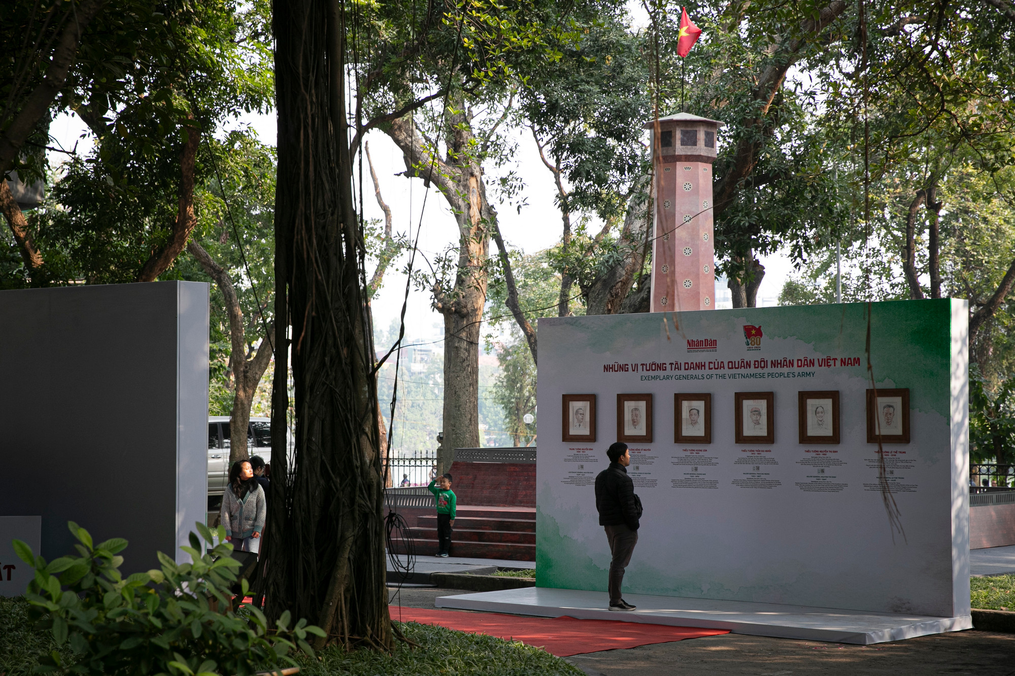 Triển lãm được trình bày trực quan, khoa học, ấn tượng. Triển lãm được trình bày trực quan, khoa học, ấn tượng.