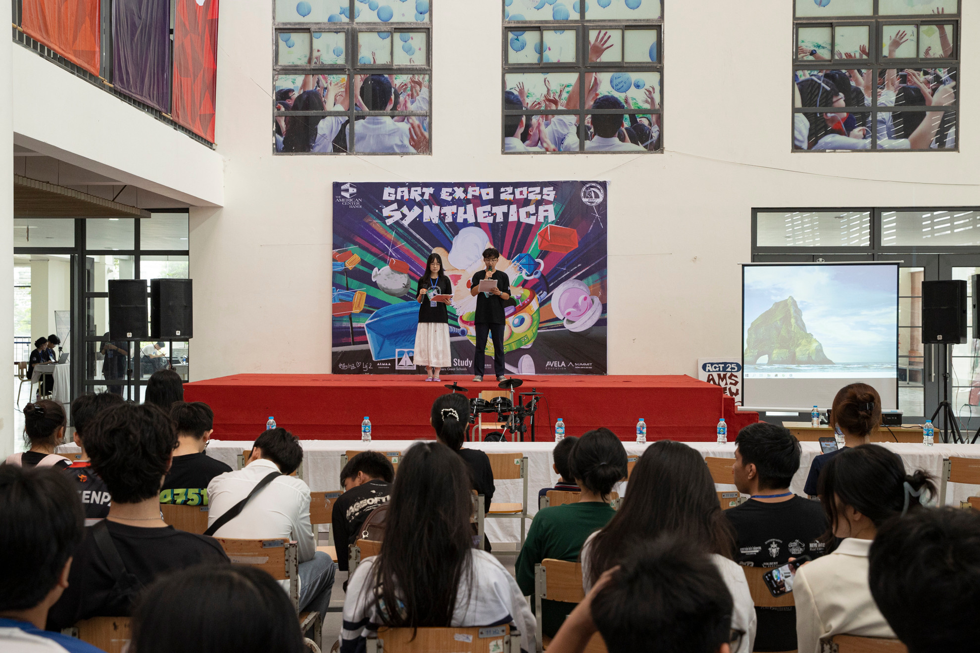 GART Expo là sự kiện khoa học thường niên được tổ chức tại Trường THPT chuyên Hà Nội - Amsterdam bởi câu lạc bộ GreenAms Robotics Team (GART).