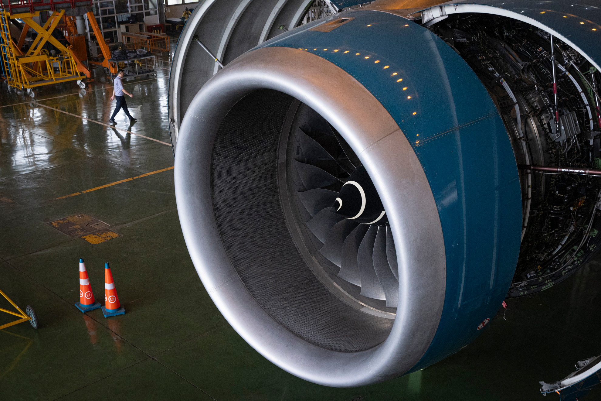 Các dòng máy bay được VAECO bảo dưỡng gồm: máy bay A319, A320, A321, A330, A350, B777, B787 và ATR.