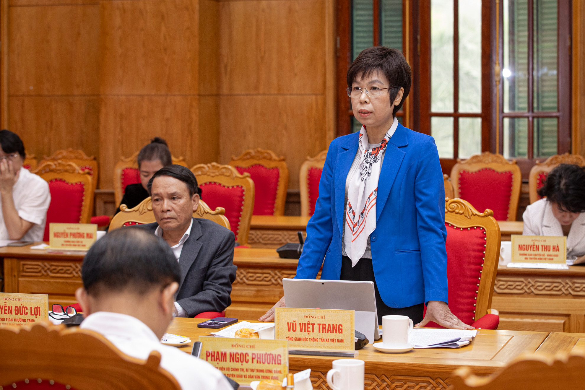 Tổng Giám đốc Thông tấn xã Việt Nam Vũ Việt Trang phát biểu tại buổi làm việc. Tổng Giám đốc Thông tấn xã Việt Nam Vũ Việt Trang phát biểu tại buổi làm việc.