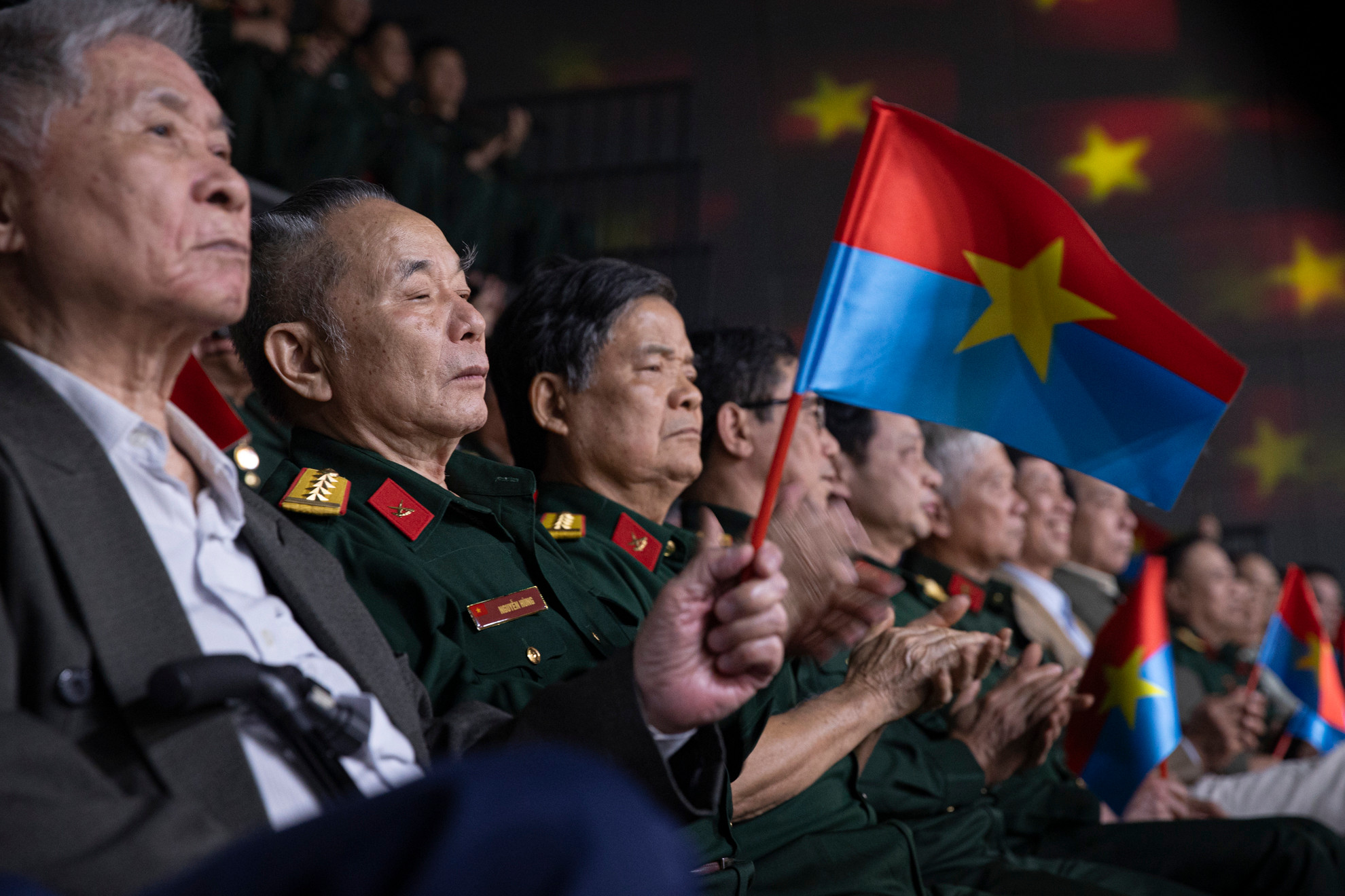 Chương trình là những câu chuyện có tính kết nối từ quá khứ đến hiện tại với các nhân chứng lịch sử và những câu chuyện kể bằng âm nhạc.