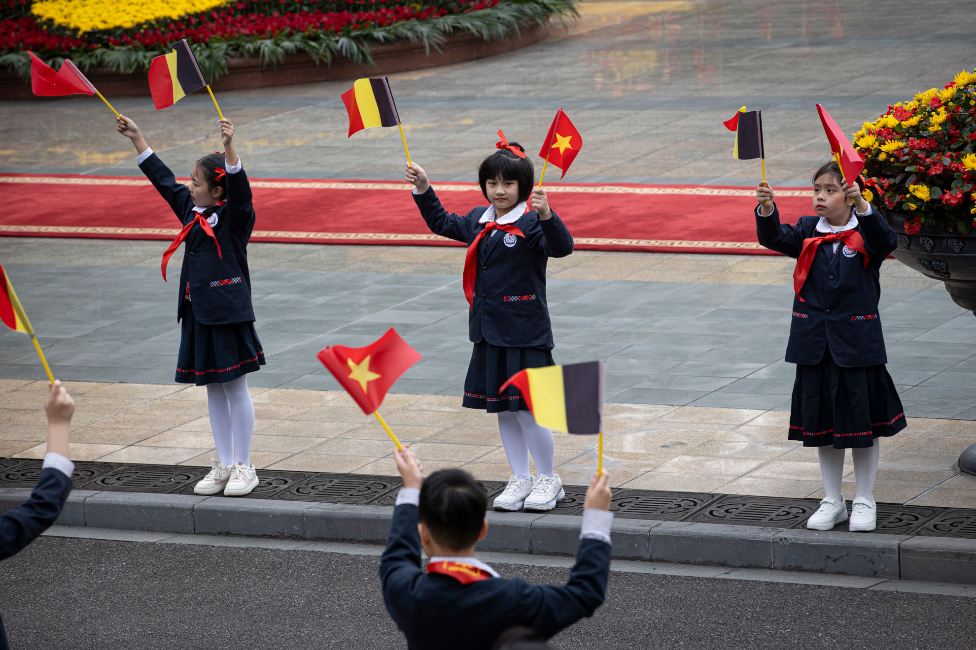 Thiếu nhi Thủ đô chào đón Nhà vua Vương quốc Bỉ Philippe.