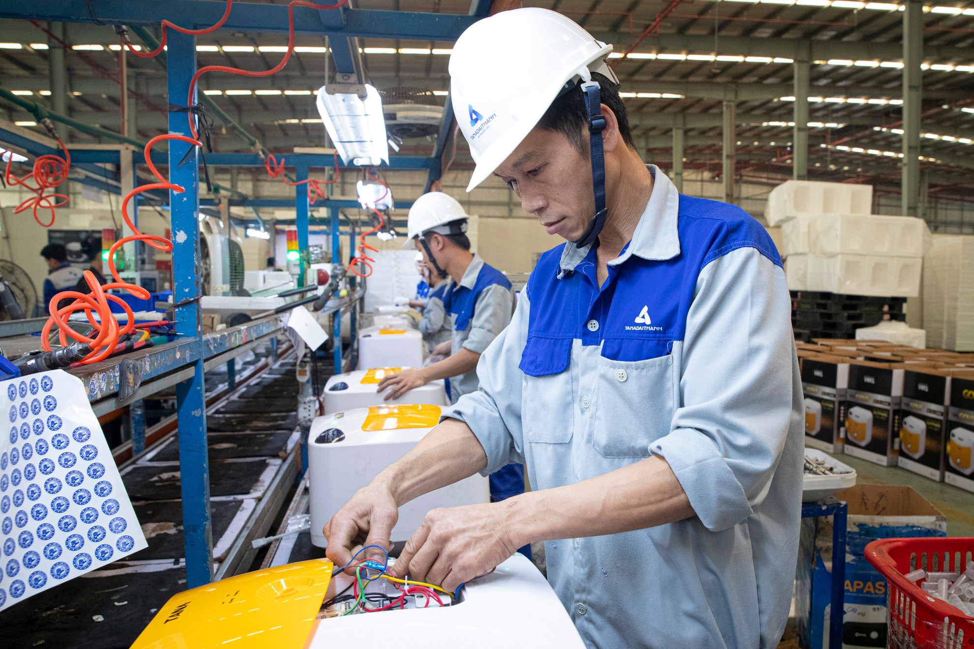 Tân Á Đại Thành luôn coi trọng việc tạo ra các sản phẩm đạt chất lượng chuẩn quốc gia, mang lại giá trị thiết thực và gắn liền với cuộc sống của người dân.