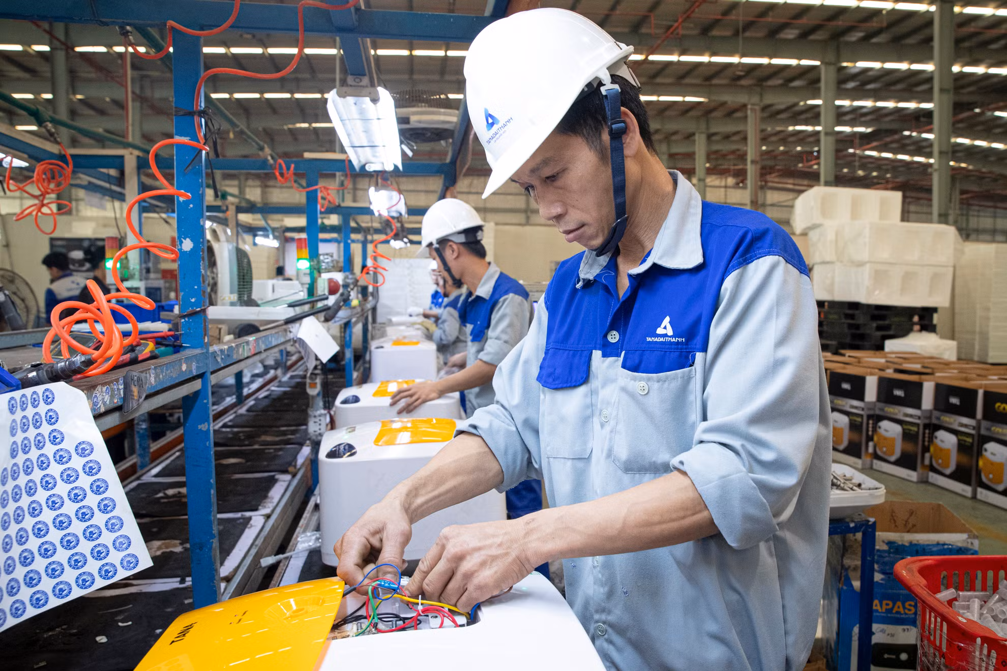 Tân Á Đại Thành luôn coi trọng việc tạo ra các sản phẩm đạt chất lượng chuẩn quốc gia, mang lại giá trị thiết thực và gắn liền với cuộc sống của người dân.