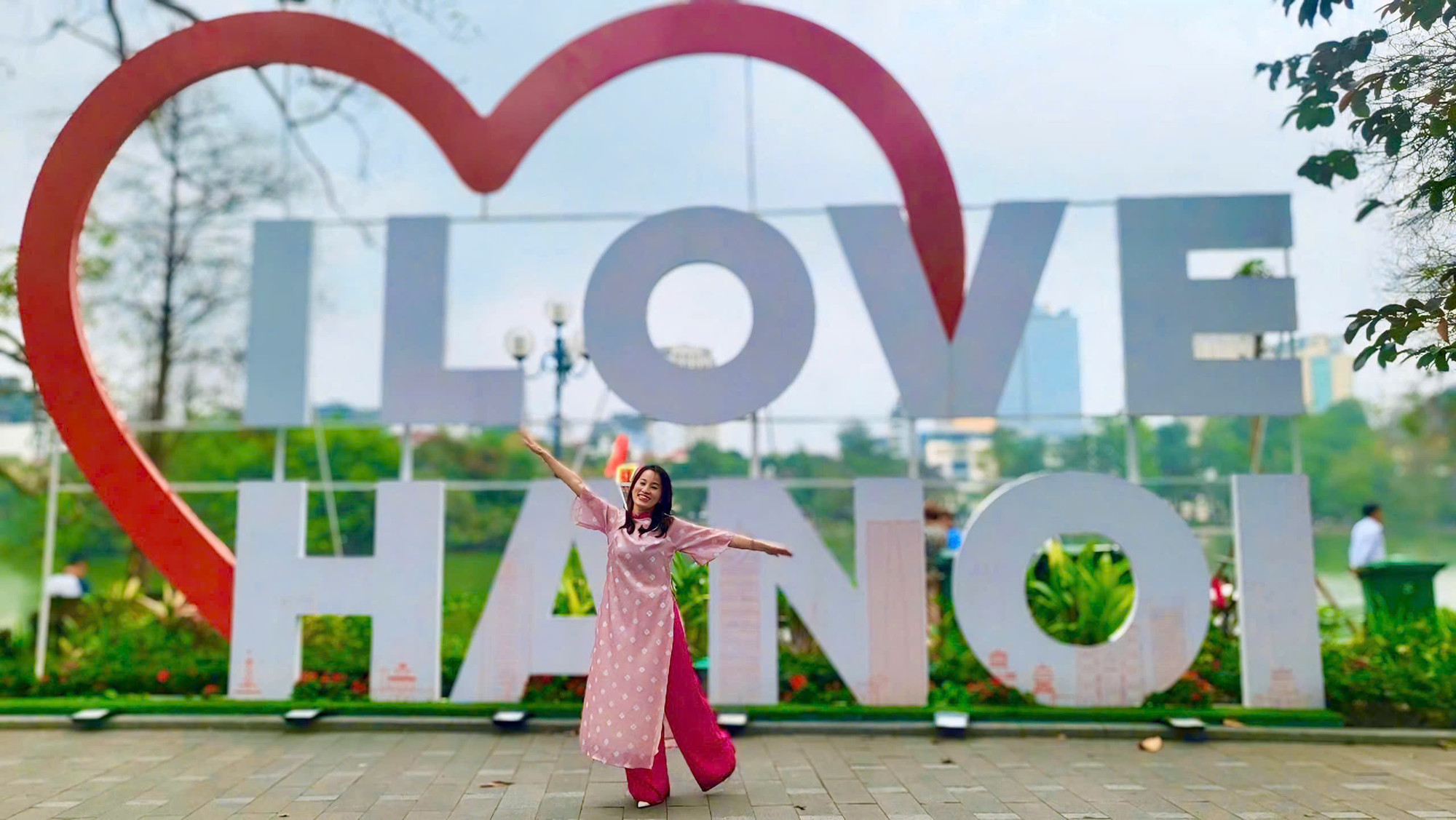 Tác phẩm đoạt giải Ba của mẫu ảnh Đặng Huế (Ban Nhân Dân điện tử); Nhiếp ảnh: Ngô Hương (Ban Nhân Dân điện tử).