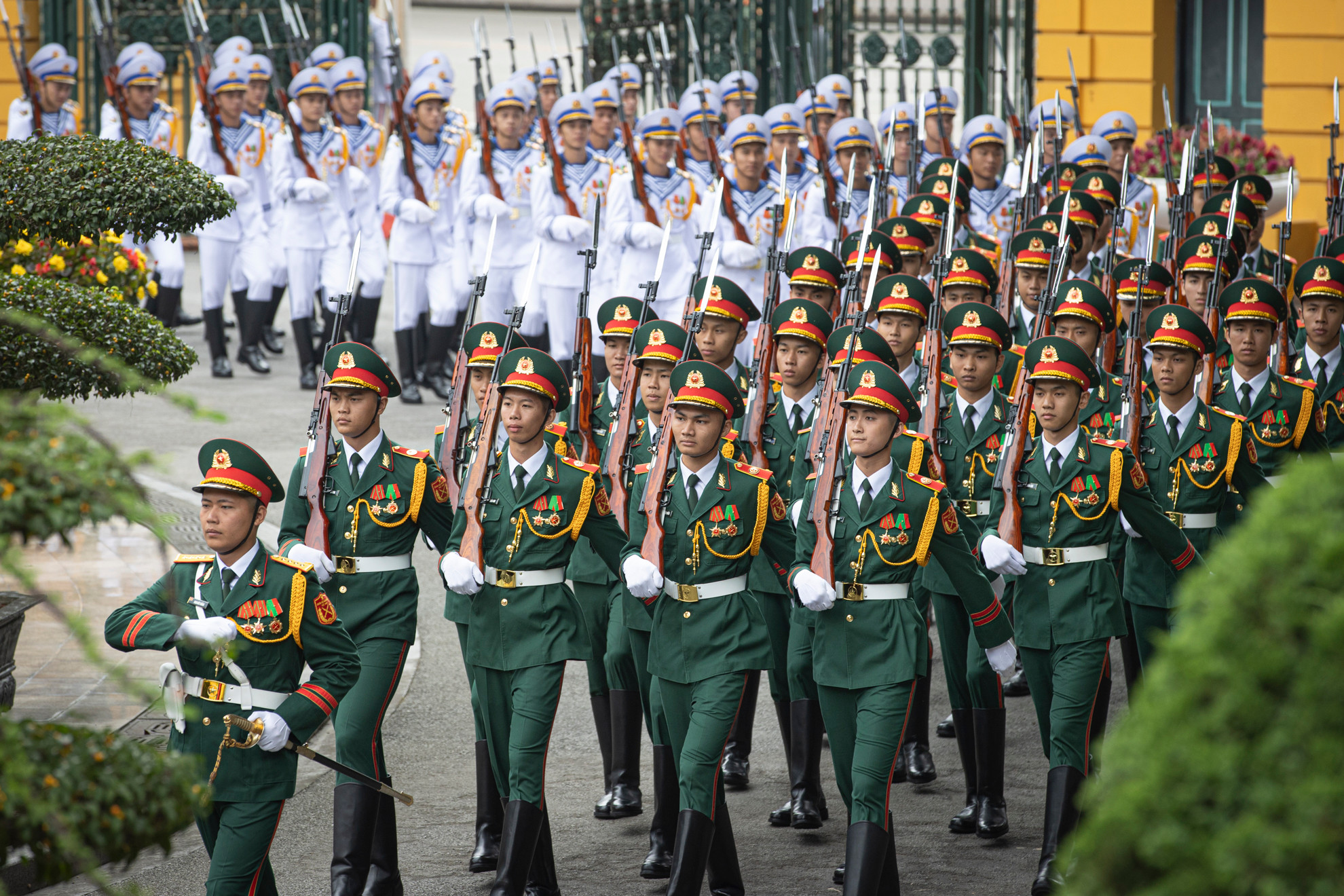 Đoàn quân nhạc Quân đội nhân dân Việt Nam tại lễ đón.