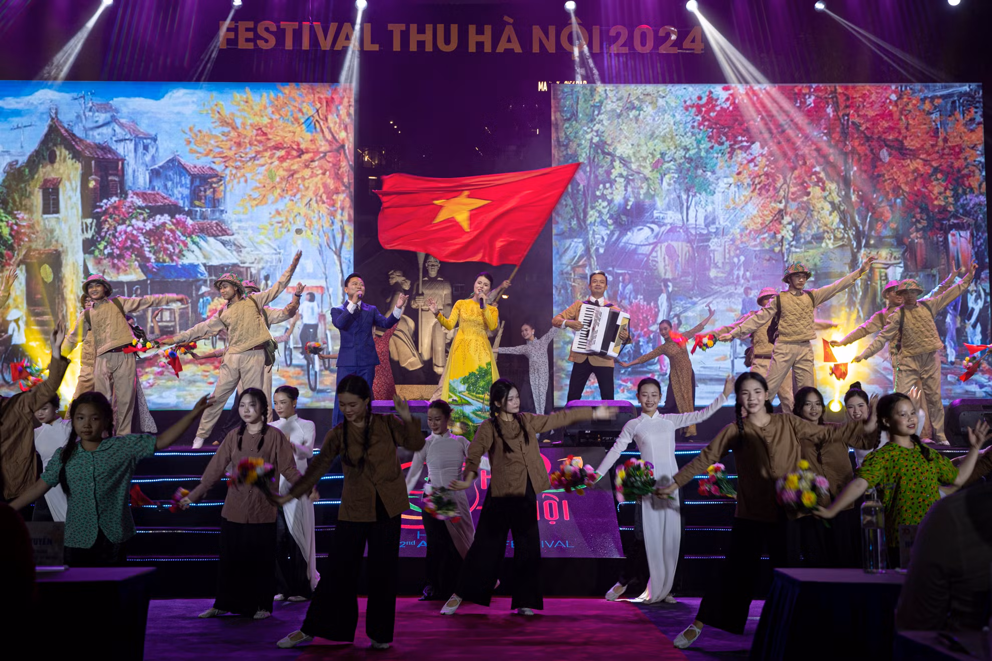 Festival Thu Hà Nội lần thứ 2 năm 2024 diễn ra tại không gian phố đi bộ hồ Hoàn Kiếm và một số điểm du lịch trên địa bàn thành phố Hà Nội.