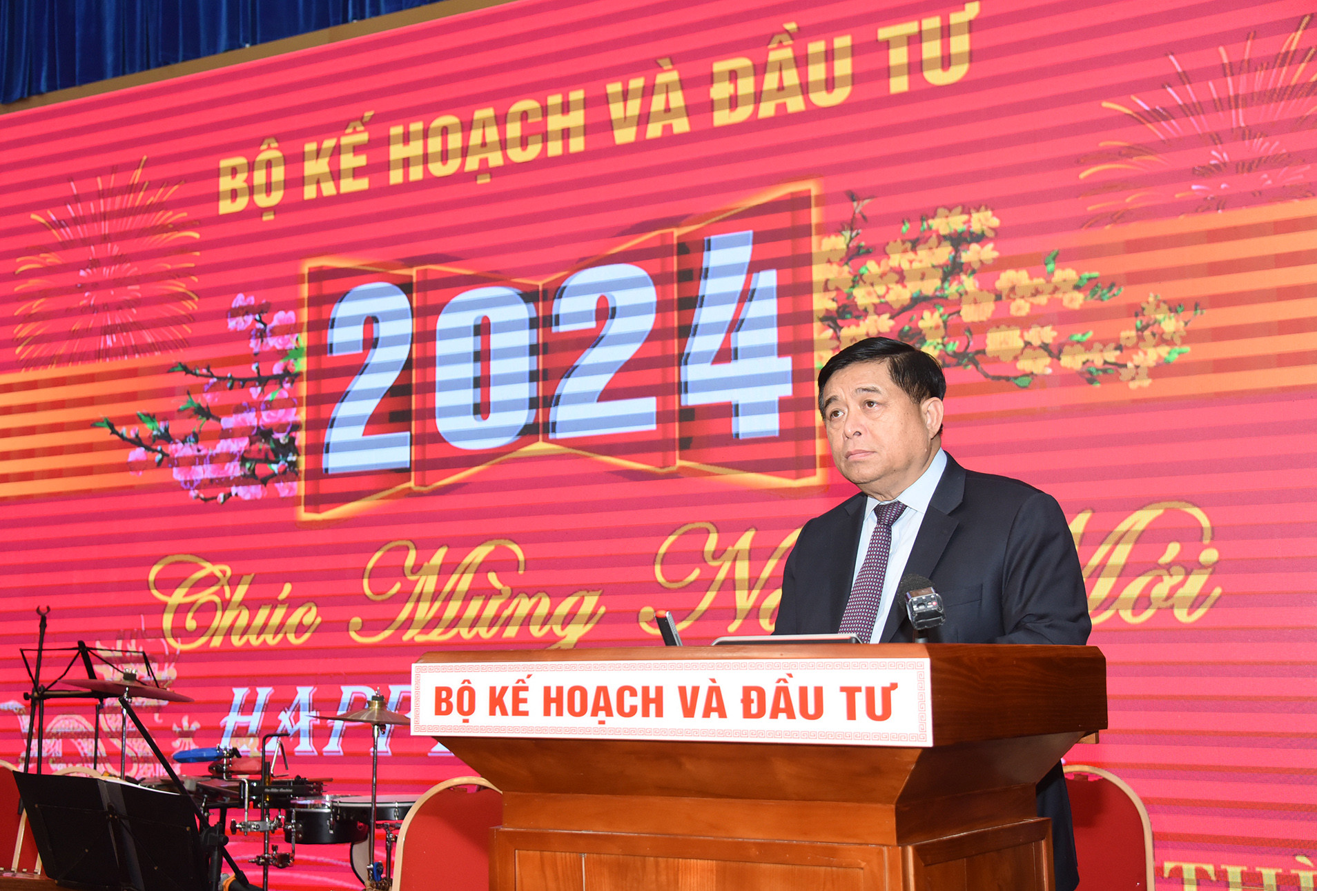 Bộ trưởng Kế hoạch và Đầu tư Nguyễn Chí Dũng phát biểu.