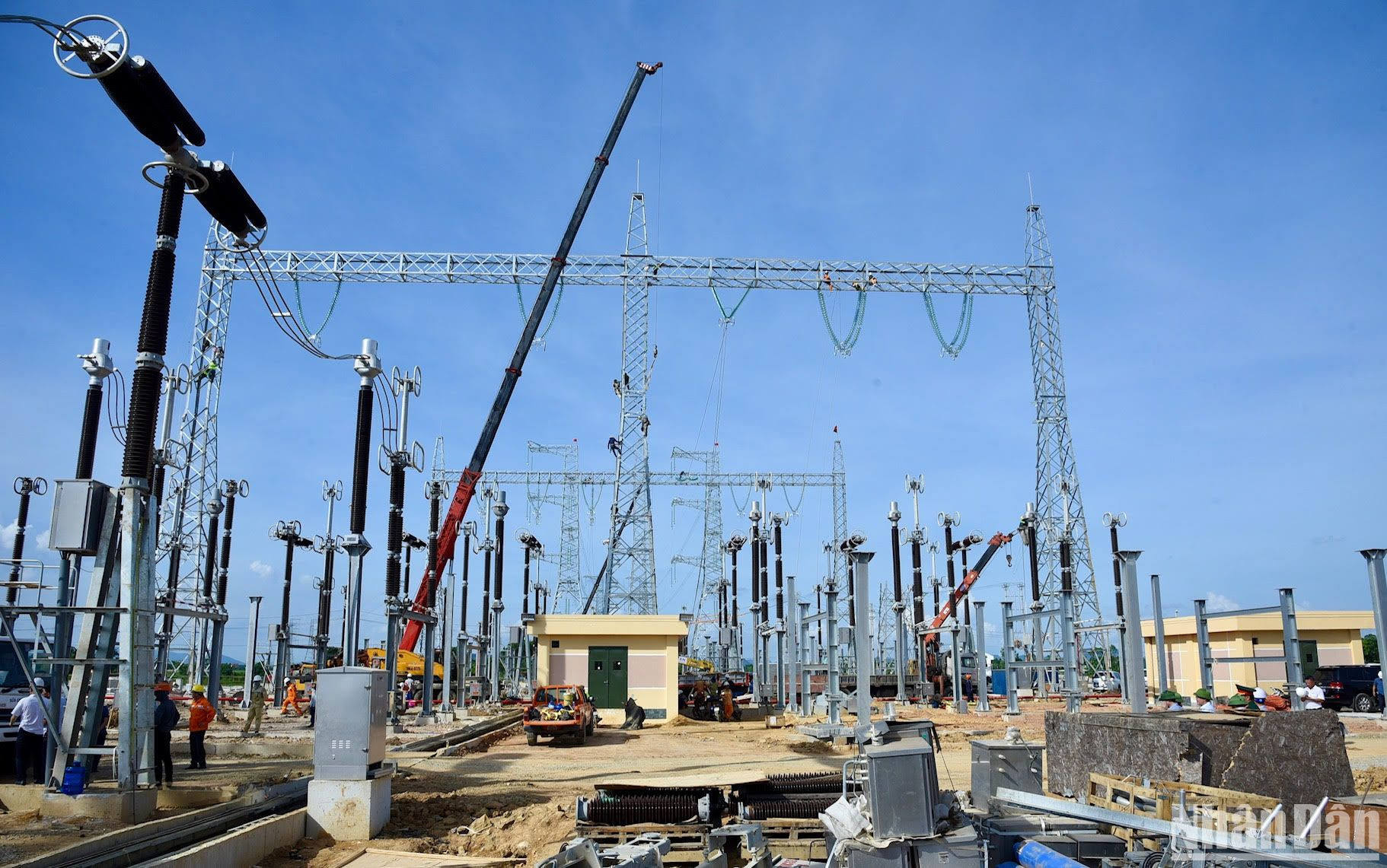 Các đơn vị thi công Trạm biến áp 500kV Thanh Hóa ở xã Thiệu Phúc, huyện Thiệu. Các đơn vị thi công Trạm biến áp 500kV Thanh Hóa ở xã Thiệu Phúc, huyện Thiệu.