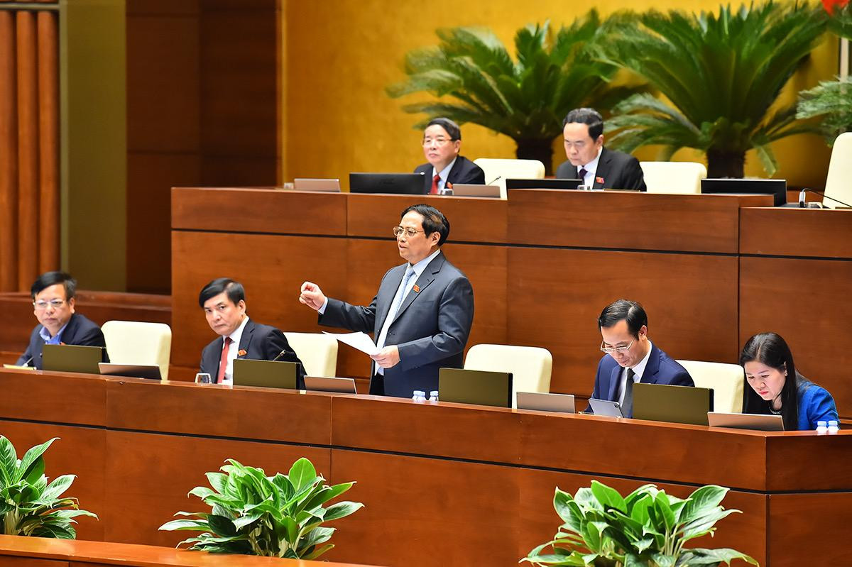 Thủ tướng Phạm Minh Chính trả lời chất vấn của các đại biểu Quốc hội.