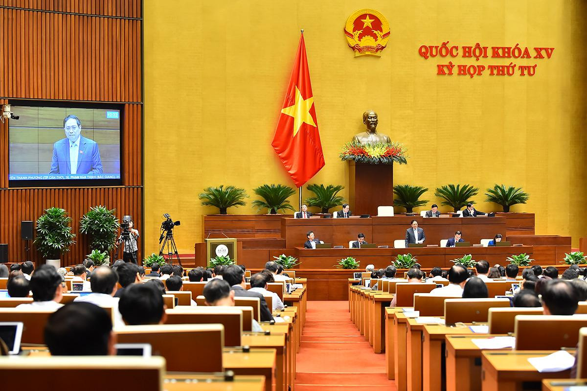 Phiên chất vấn và trả lời chất vấn của Thủ tướng Phạm Minh Chính tại Hội trường Diên Hồng.