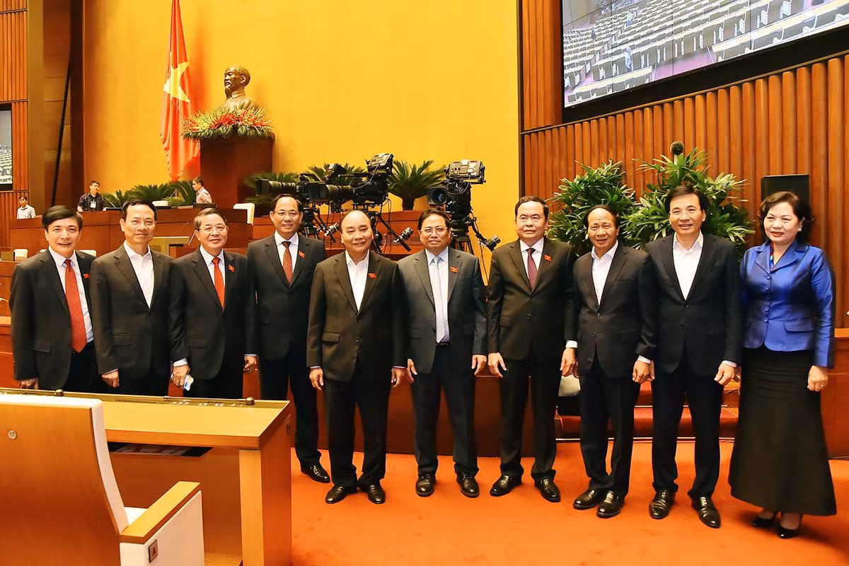 Chủ tịch nước Nguyễn Xuân Phúc, Thủ tướng Phạm Minh Chính cùng các đồng chí lãnh đạo Quốc hội và thành viên Chính phủ tại Phiên chất vấn và trả lời chất vấn.