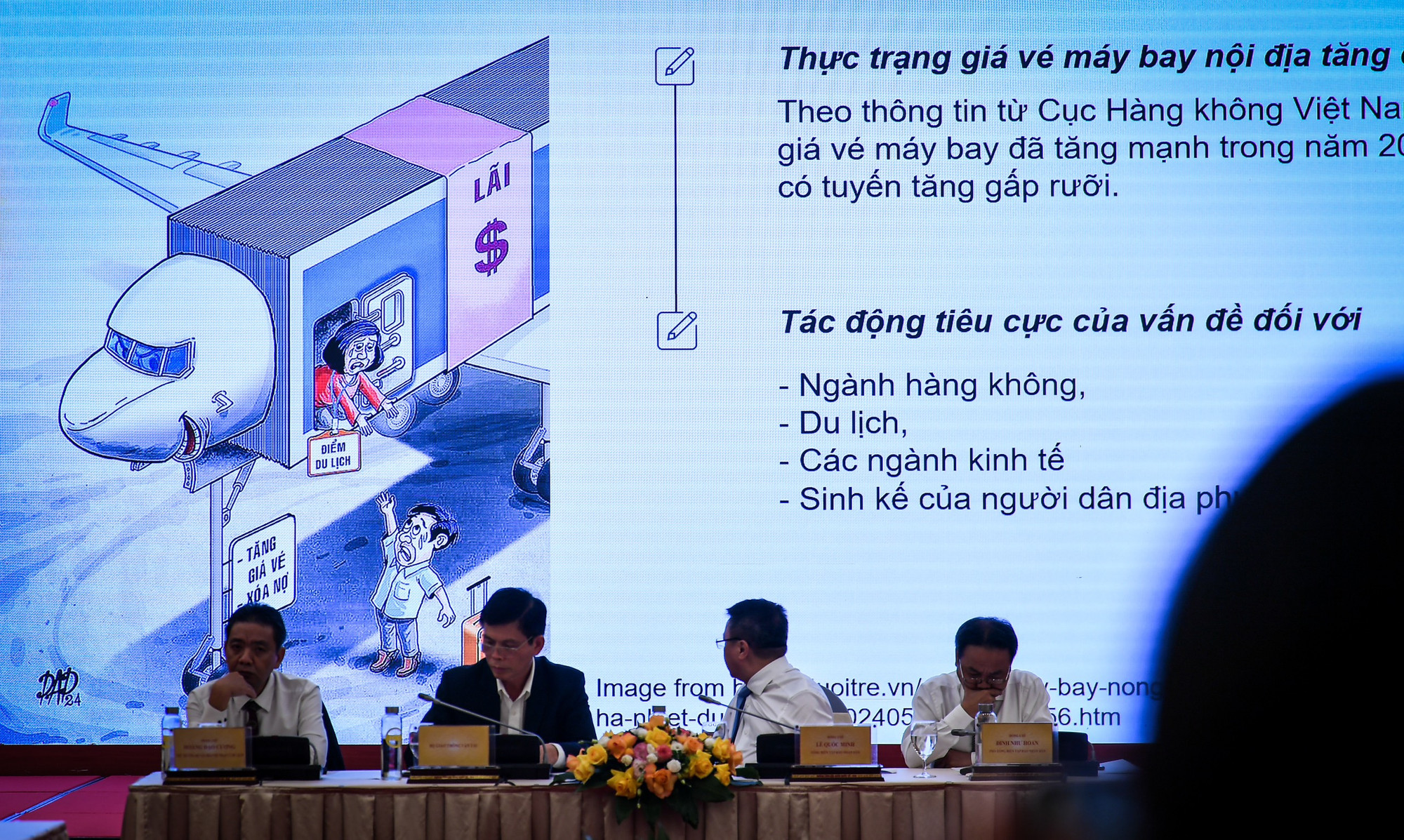 Các bài trình bày sinh động, trực quan của các chuyên gia.