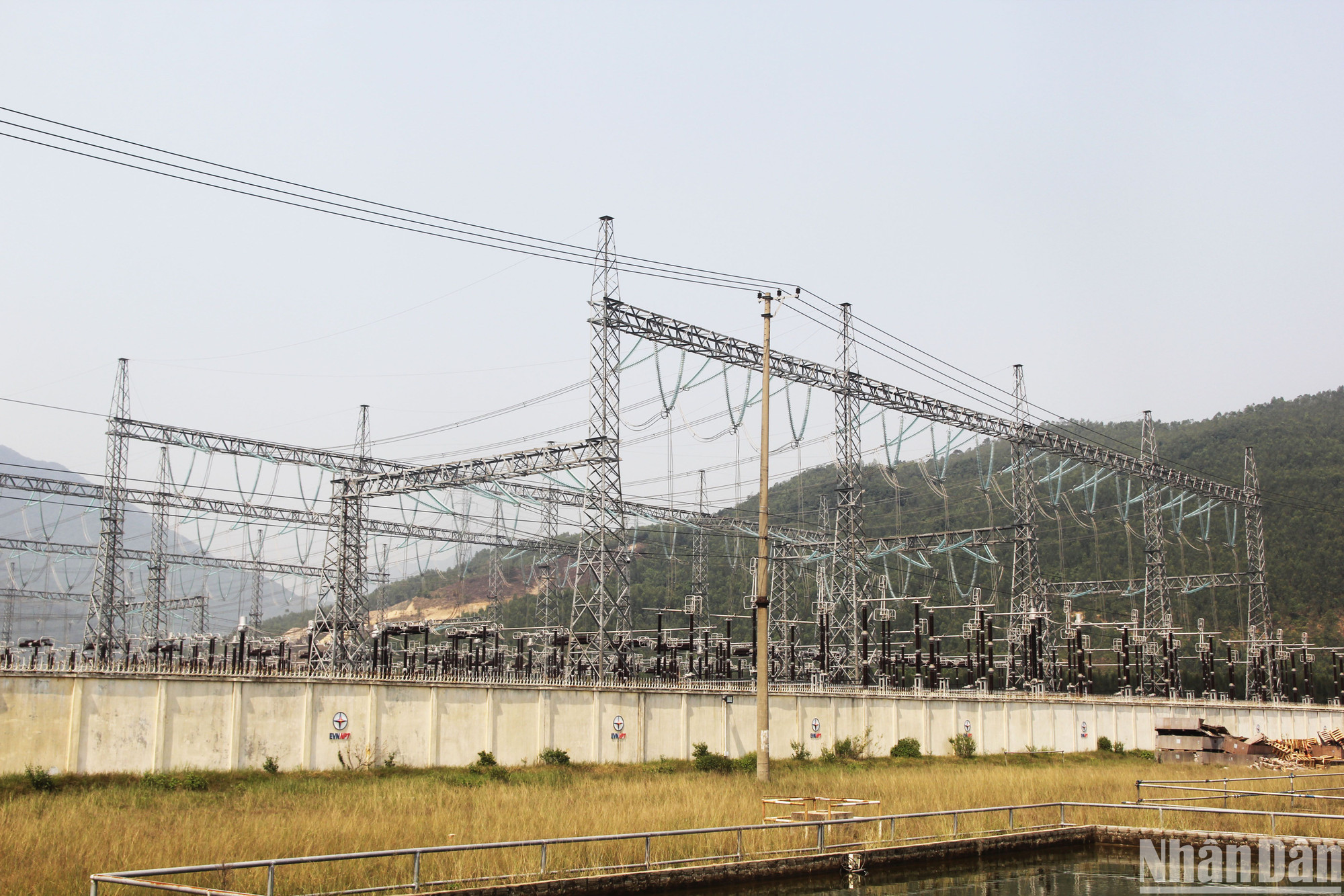 Tiến độ thi công Nhà máy đạt 52%, hướng đến hoàn thành vào năm 2026.