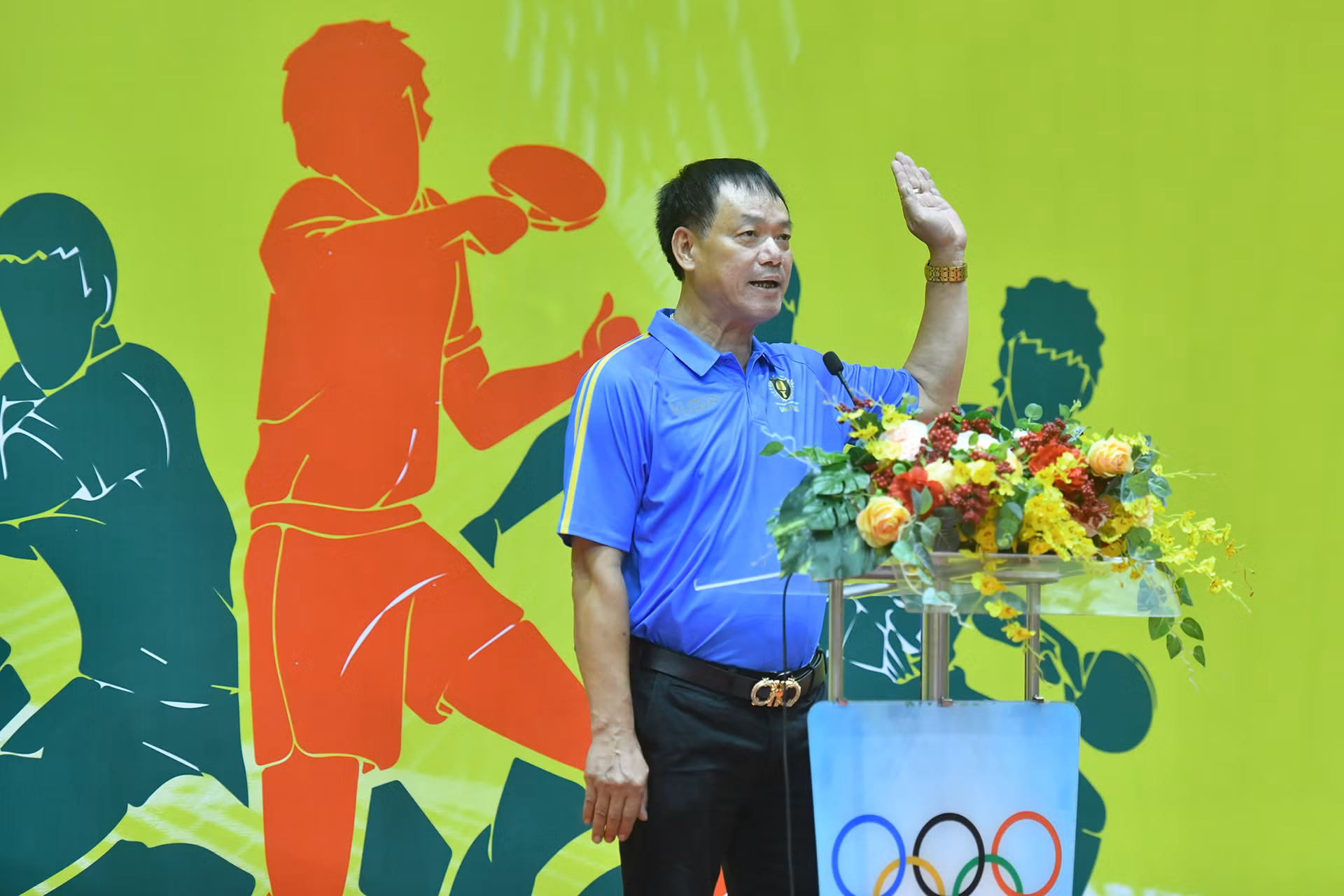 Ông Tô Đức Hòa - Trọng tài cấp quốc gia đại diện lực lượng trọng tài tham gia làm nhiệm vụ tại giải đọc lời tuyên thệ. Ông Tô Đức Hòa - Trọng tài cấp quốc gia đại diện lực lượng trọng tài tham gia làm nhiệm vụ tại giải đọc lời tuyên thệ.