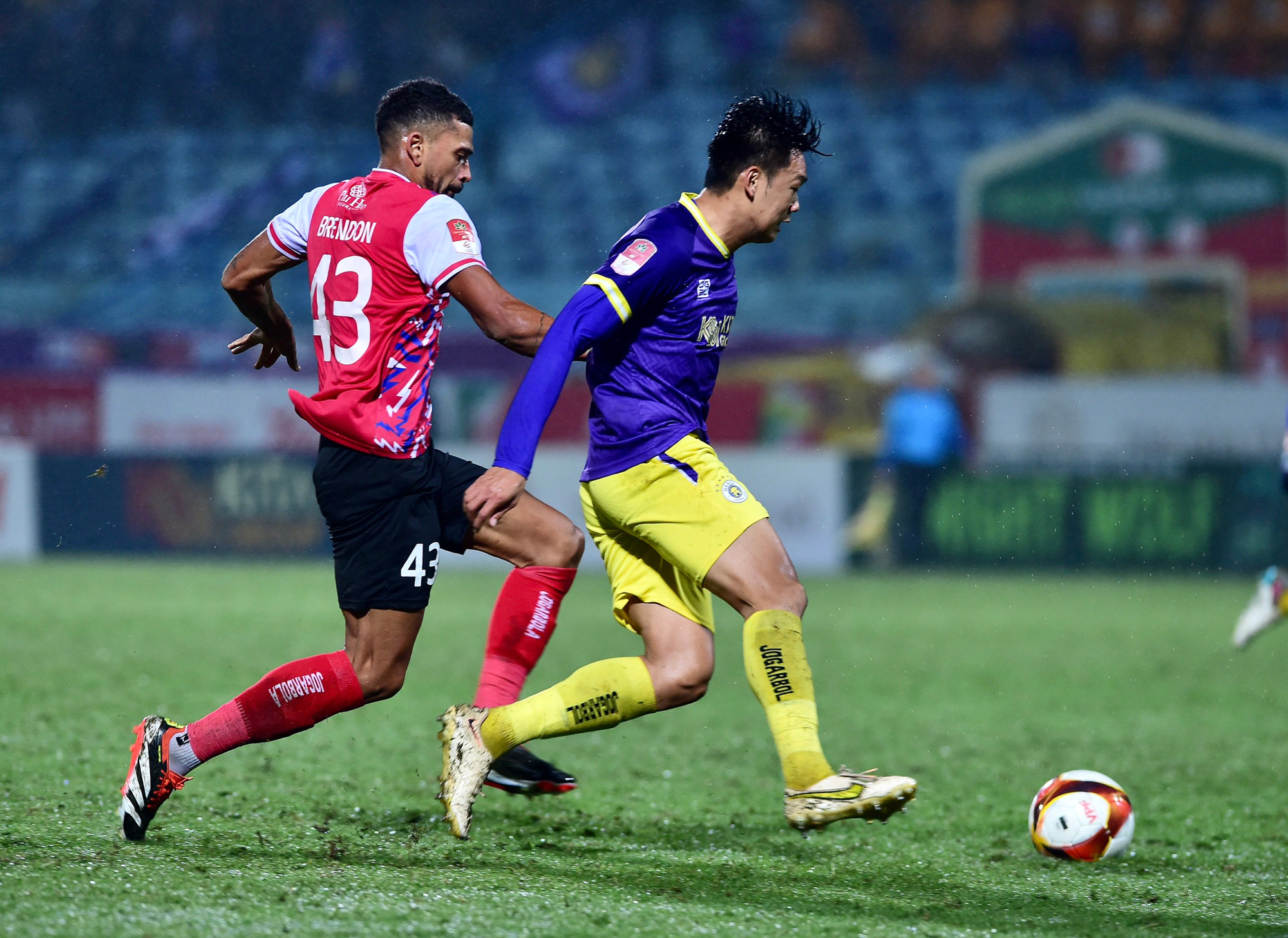 Đây cũng bàn thắng cuối cùng của trận đấu và huấn luyện viên Iwamasa Daiki đã có thắng lợi đầu tiên với Hà Nội FC.