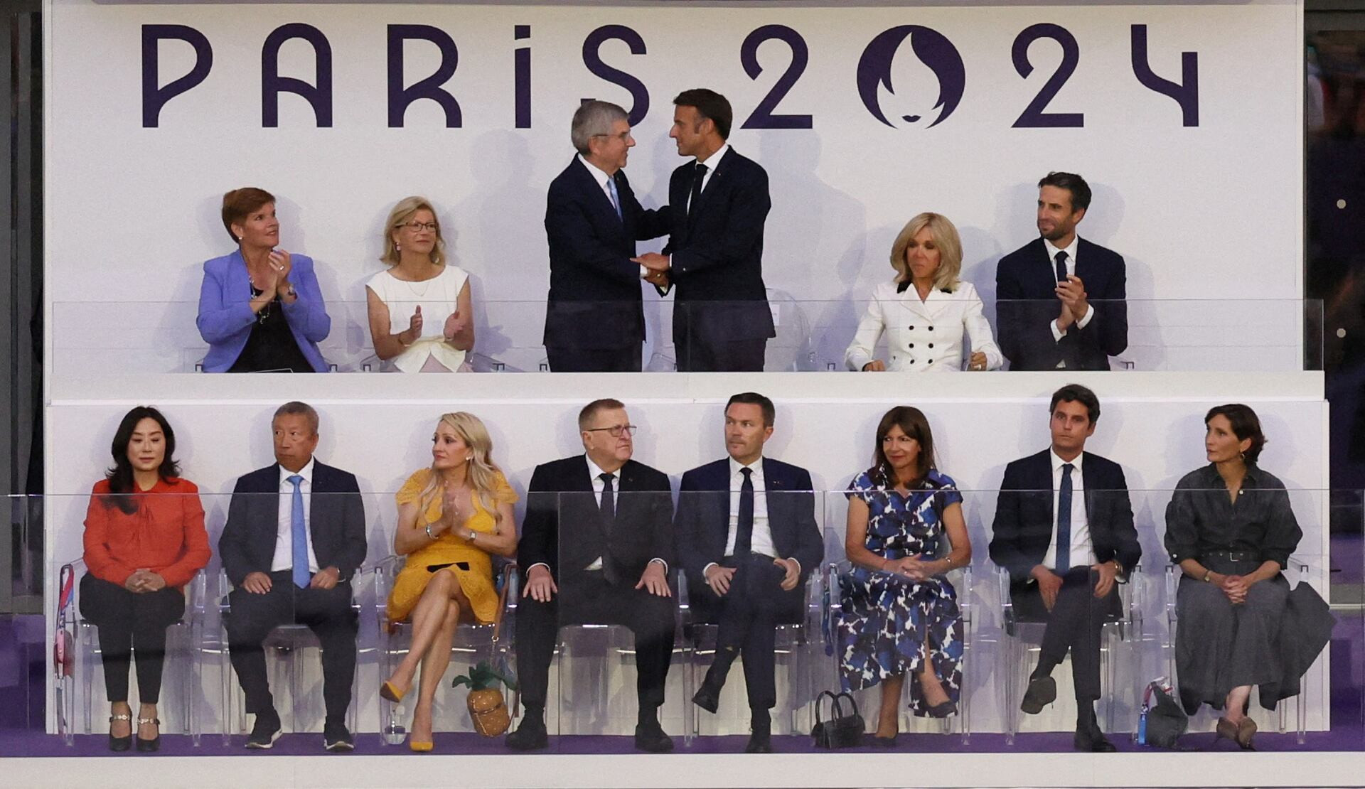 Tổng thống Pháp Emmanuel Macron và Phu nhân cùng nhiều lãnh đạo các nước, các tổ chức thể thao có mặt tại Lễ bế mạc.