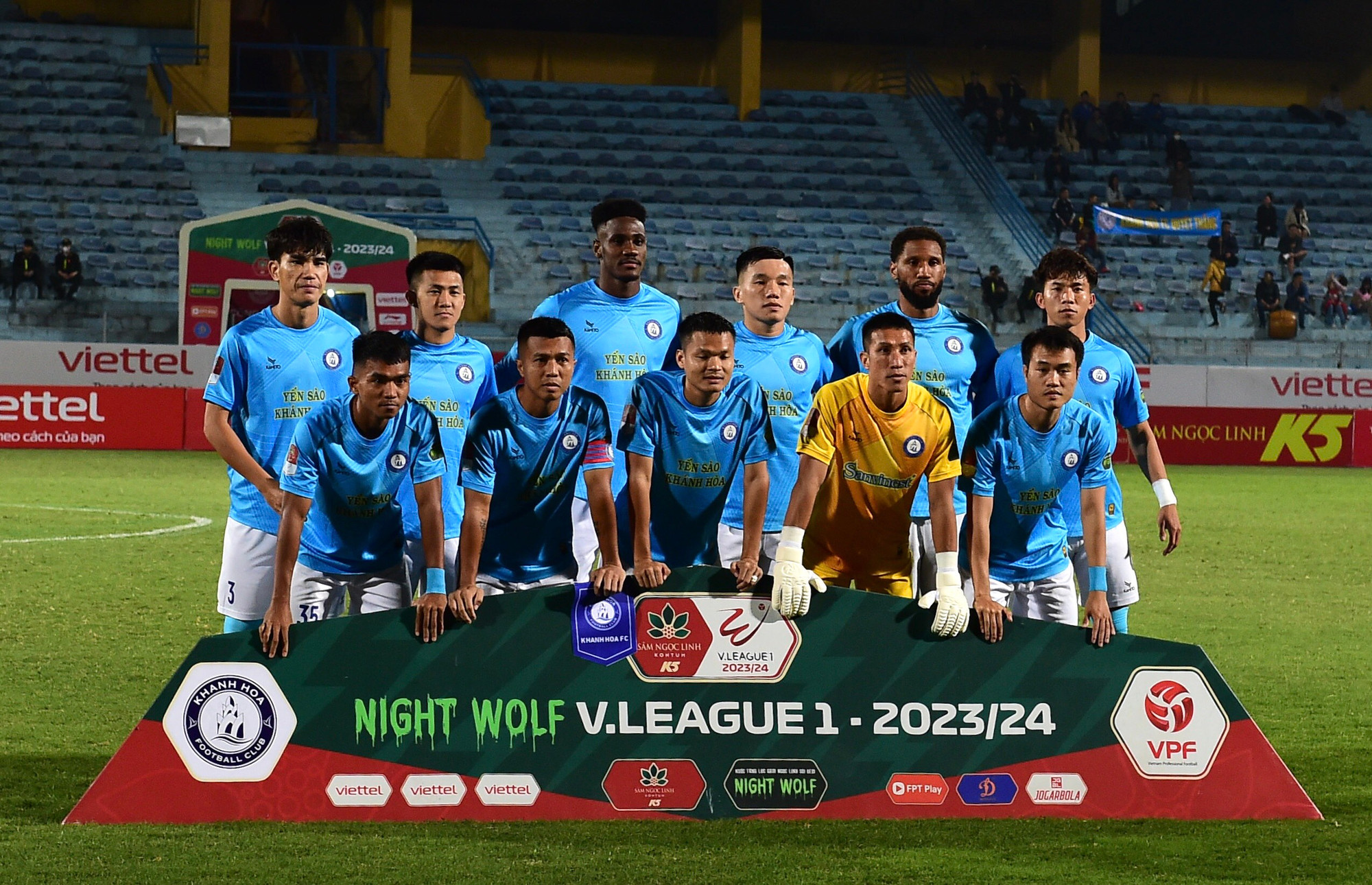 Đội hình xuất phát của Khánh Hòa.