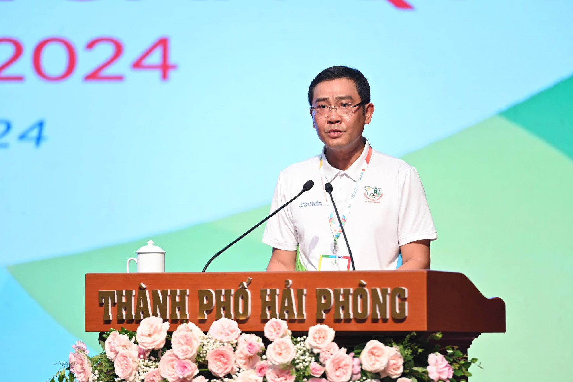 Giám đốc Sở Giáo dục và Đào tạo Hải Phòng Bùi Văn Kiệm phát biểu tại buổi lễ.