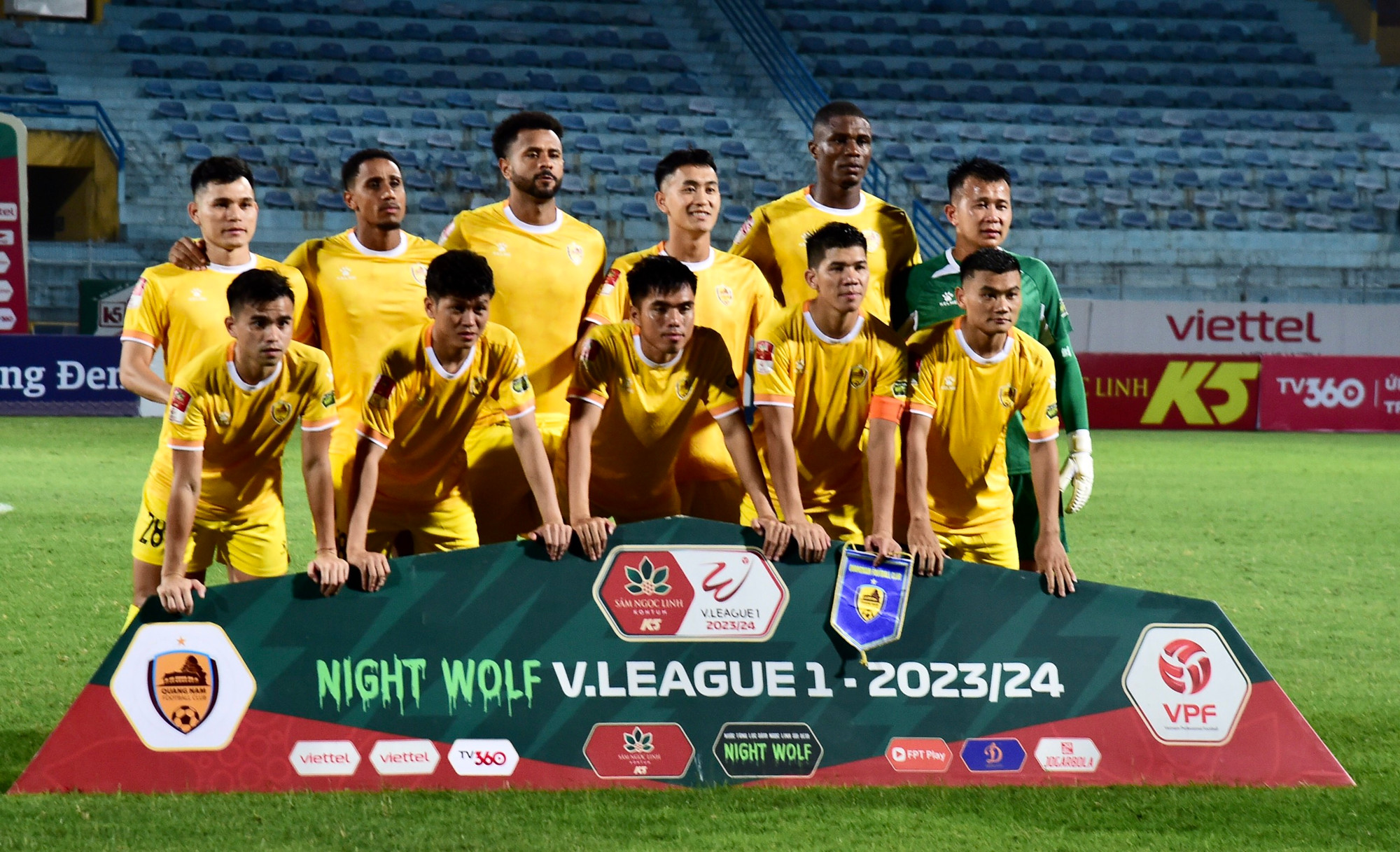 Đội hình xuất phát của Quảng Nam.