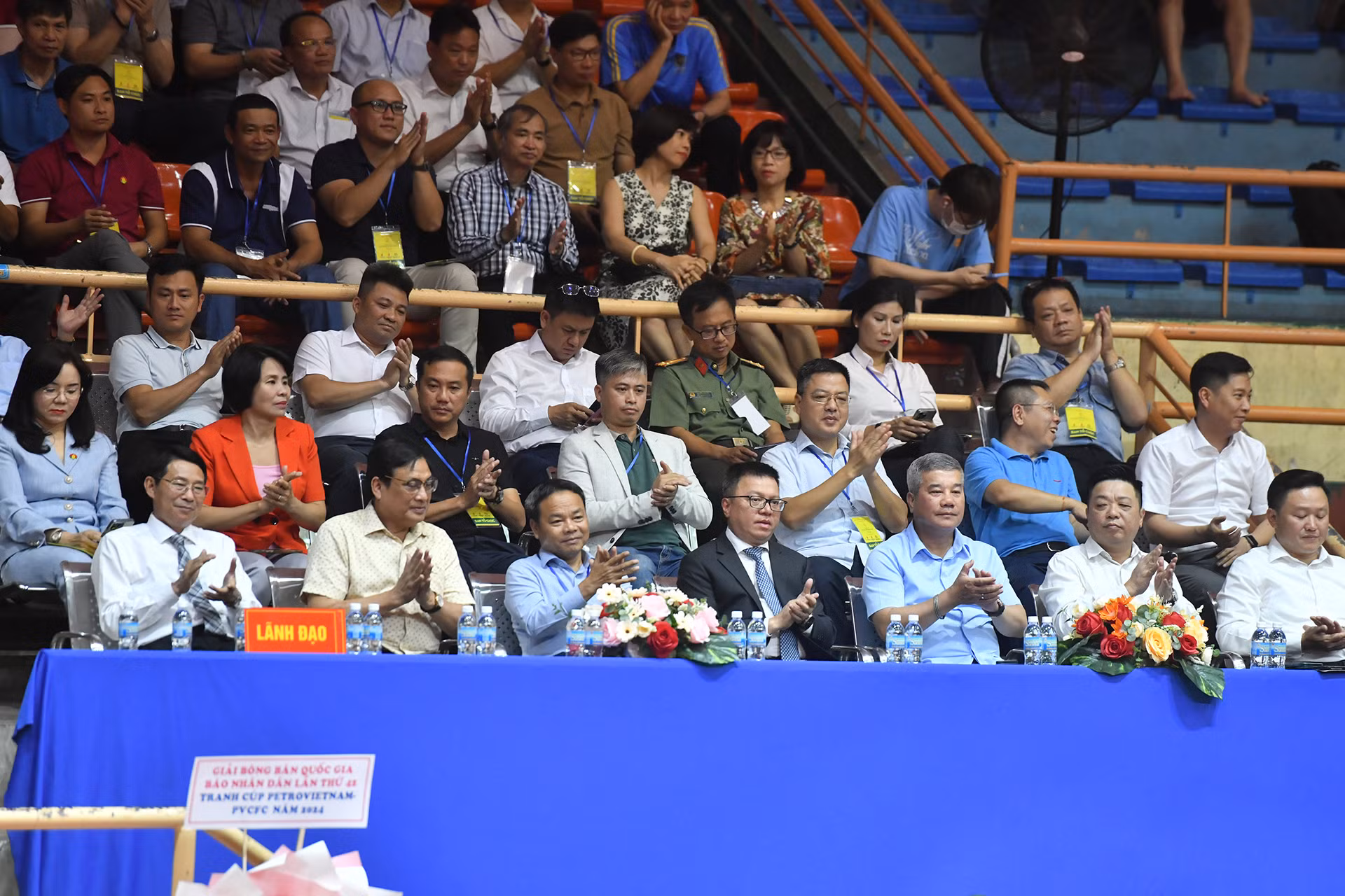 Các đại biểu tham dự buổi Lễ khai mạc. Các đại biểu tham dự buổi Lễ khai mạc.