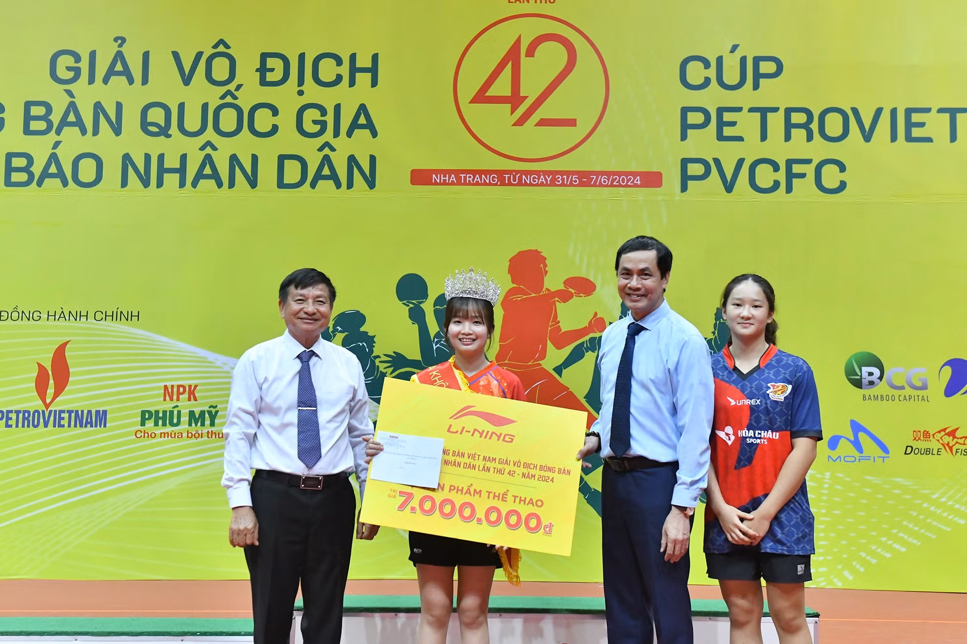 Võ Kim Thắm, đội Tây Ninh đã được Ban tổ chức bình chọn là Hoa khôi giải vô địch bóng bàn quốc gia báo Nhân Dân lần thứ 42 năm 2024. Võ Kim Thắm, đội Tây Ninh đã được Ban tổ chức bình chọn là Hoa khôi giải vô địch bóng bàn quốc gia báo Nhân Dân lần thứ 42 năm 2024.