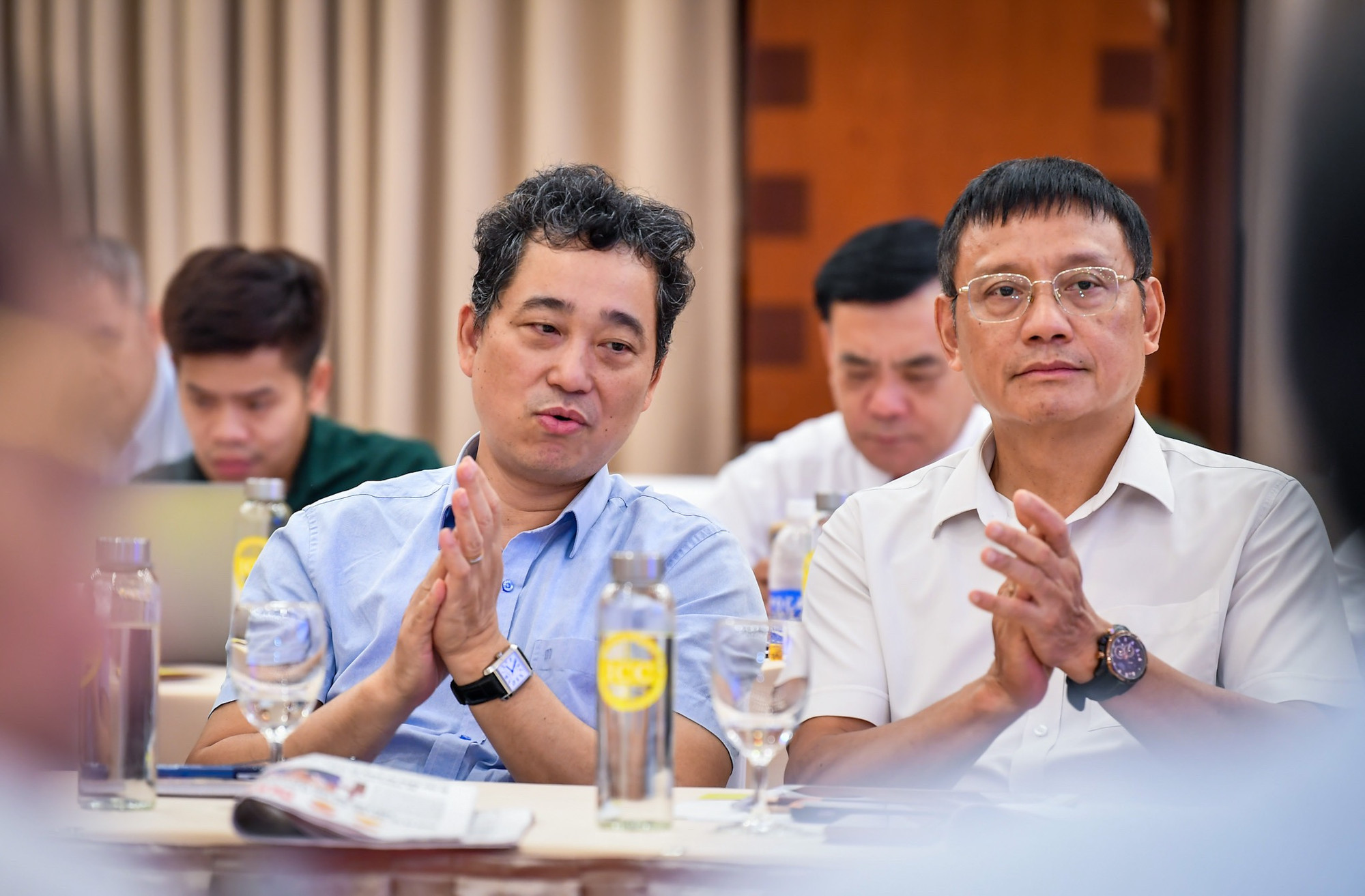 Các đại biểu đồng thuận với các tham luận được trình bày.