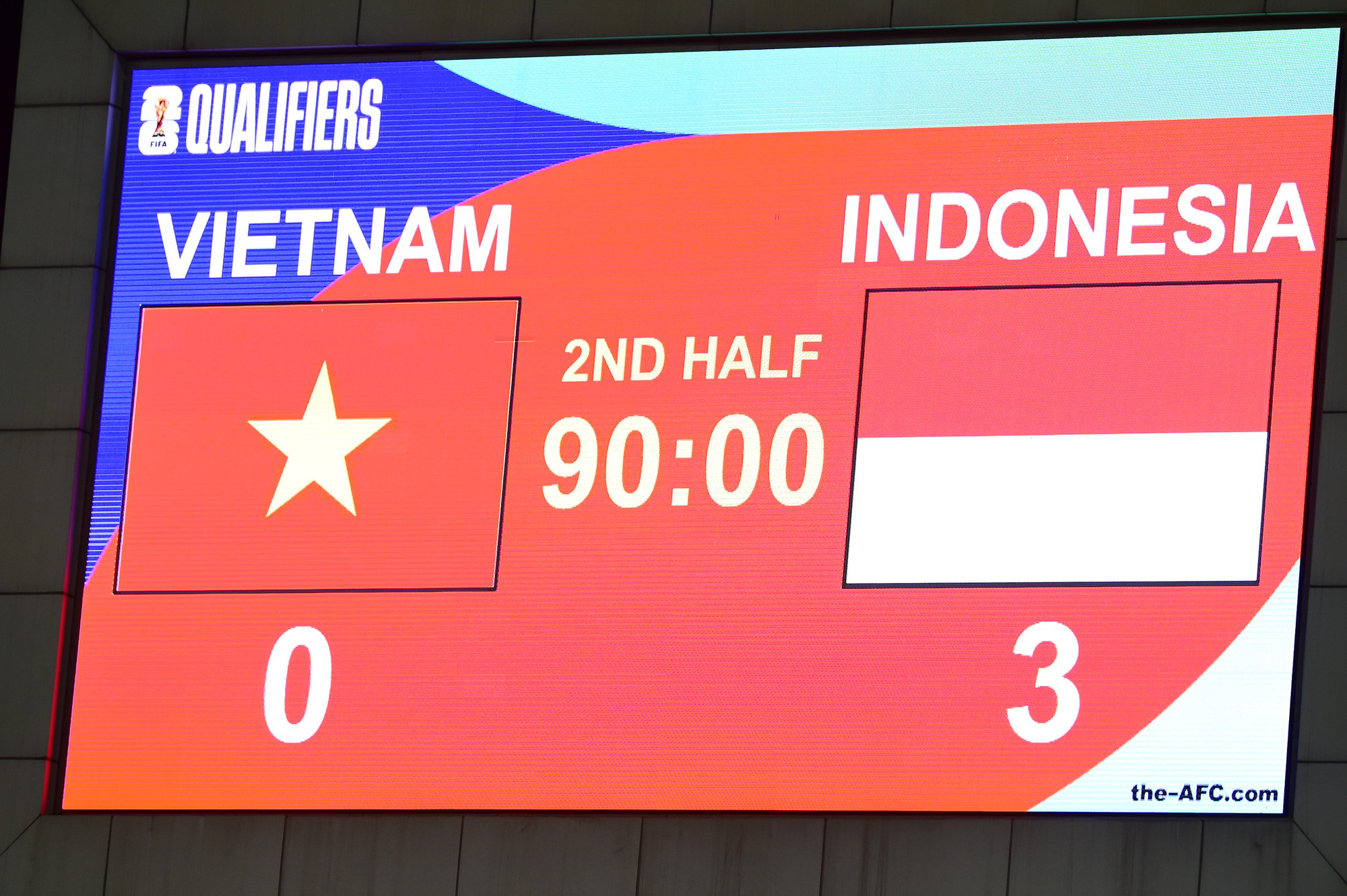 Việt Nam thua Indonesia lần đầu sau 20 năm trên sân Mỹ Đình.