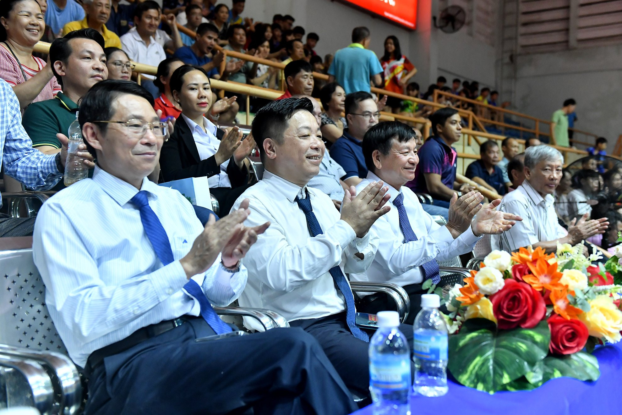 Các đại biểu tham dự Lễ bế mạc.