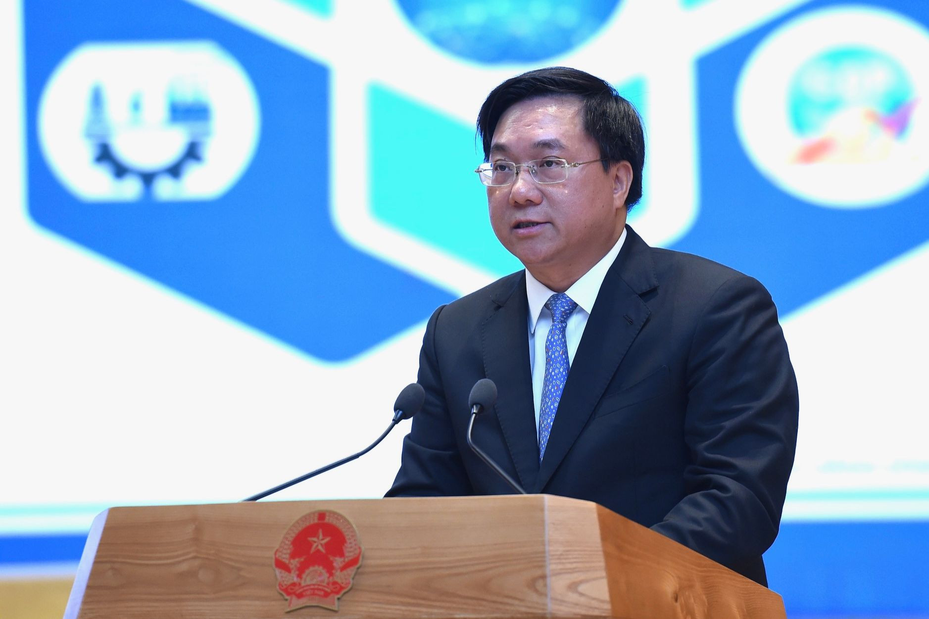 Thứ trưởng Kế hoạch và Đầu tư Trần Duy Đông phát biểu.