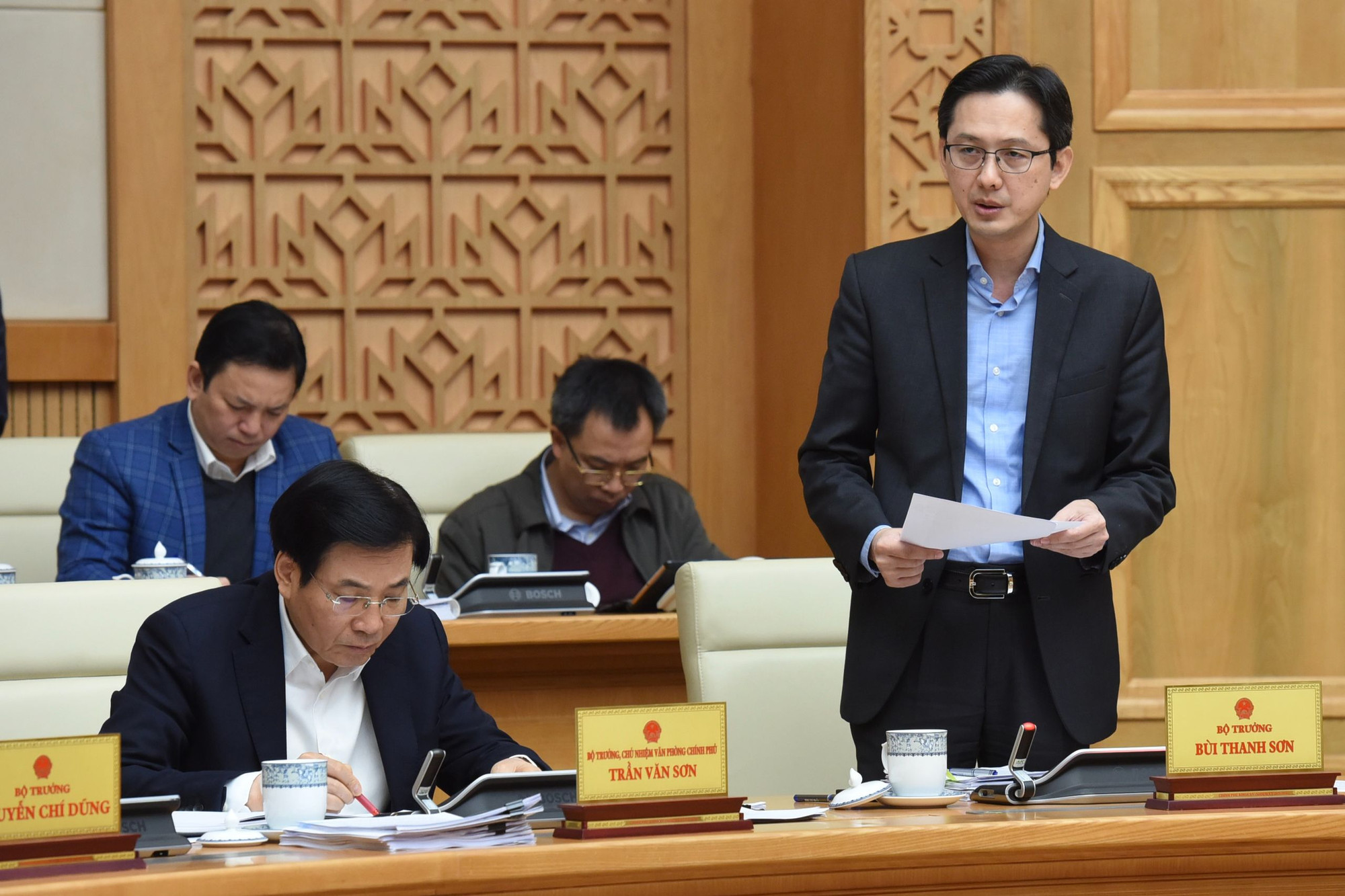 Thứ trưởng Ngoại giao Đỗ Hùng Việt phát biểu.