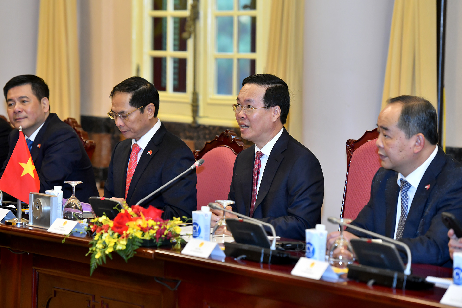 Chủ tịch nước Võ Văn Thưởng phát biểu tại cuộc hội đàm với Tổng thống Cộng hòa Indonesia Joko Widodo.